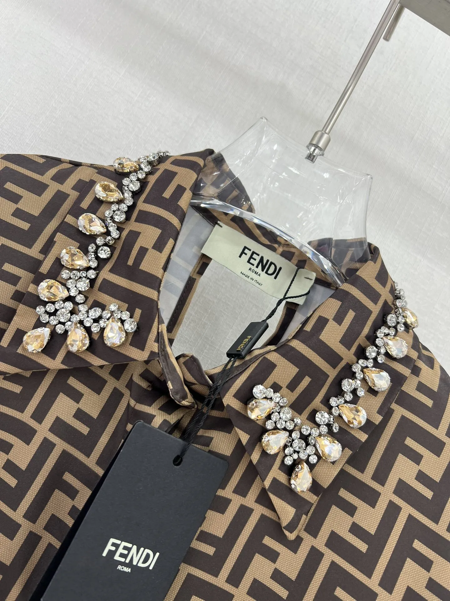 FENDI新作青アルファベットシャツドレス - 画像 (3)