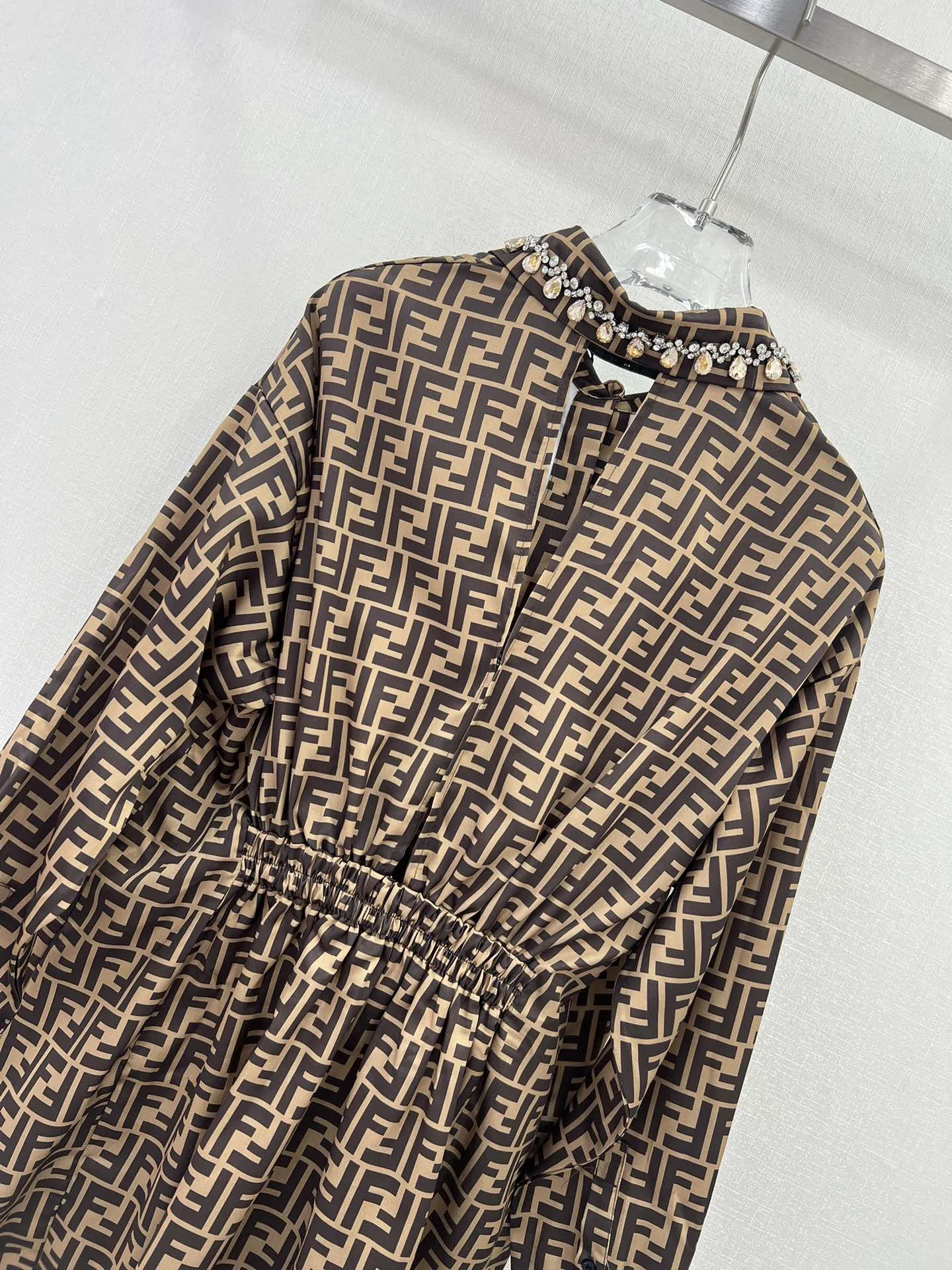 FENDI新作青アルファベットシャツドレス - 画像 (10)