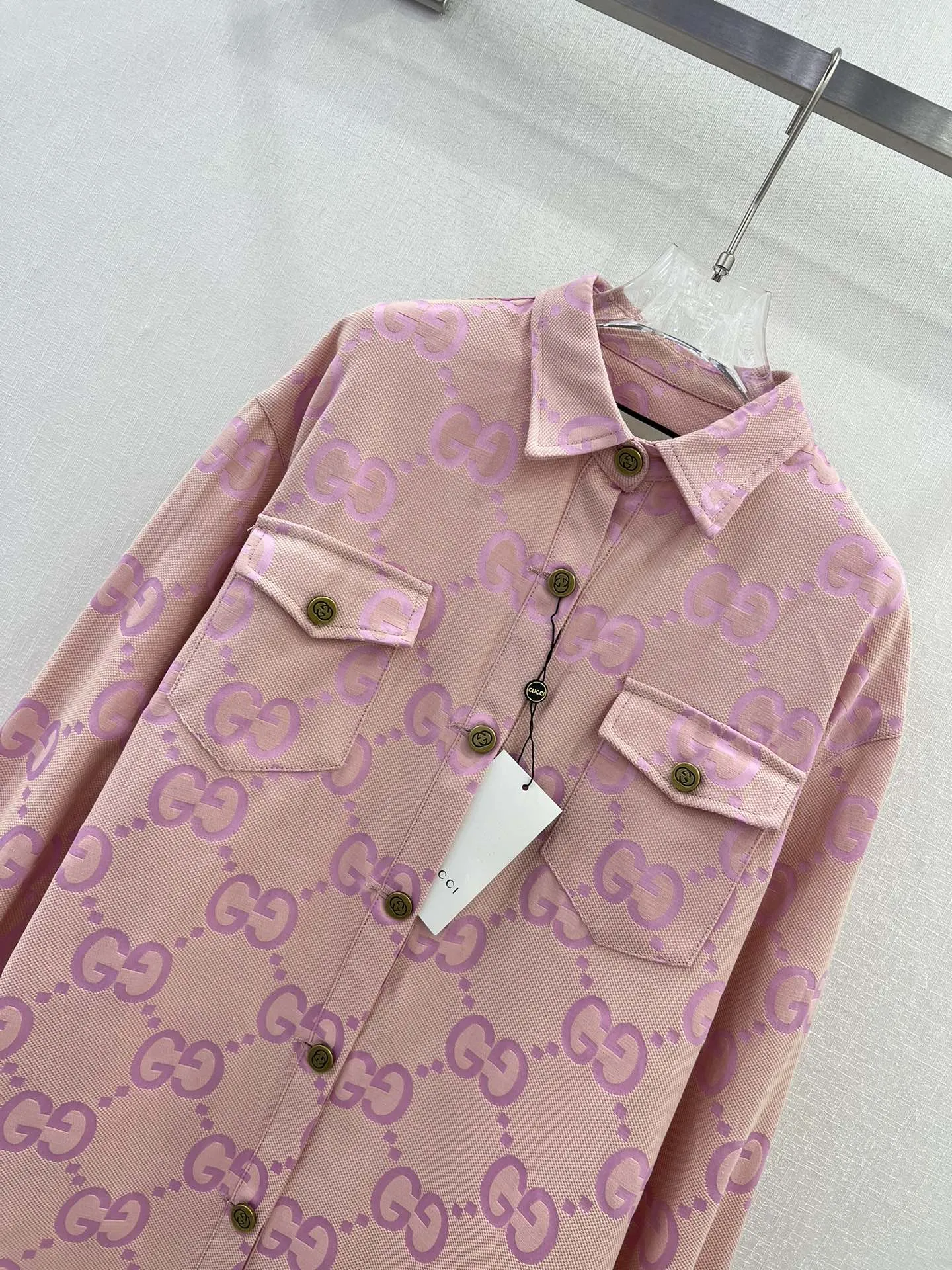 GUCCI新作バービーピンクジャカードシャツ - 画像 (4)