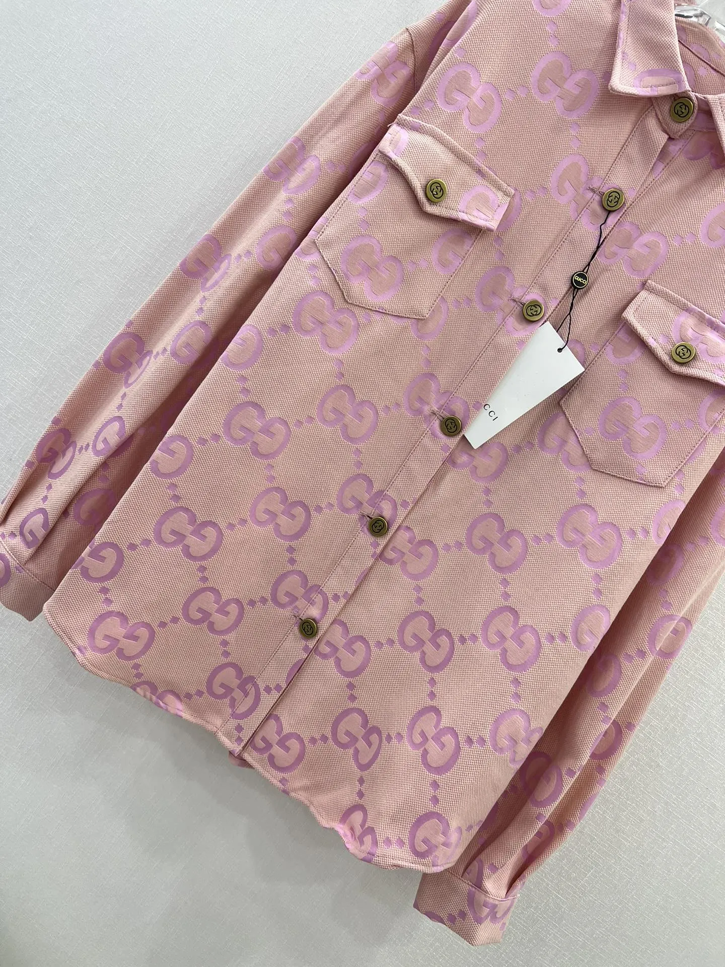 GUCCI新作バービーピンクジャカードシャツ - 画像 (5)