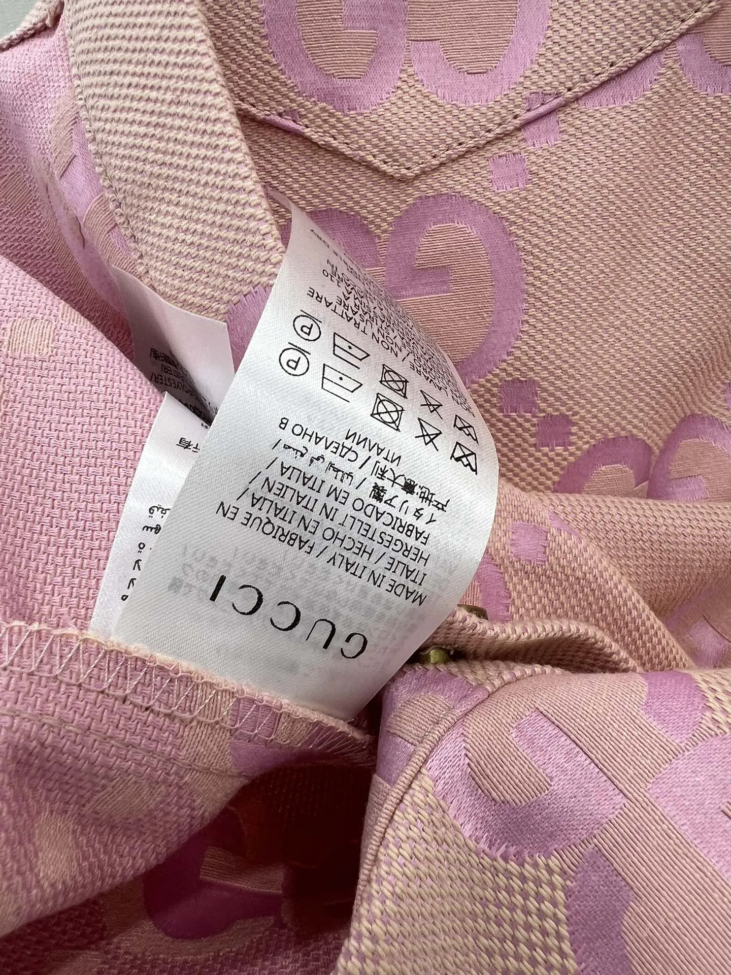 GUCCI新作バービーピンクジャカードシャツ - 画像 (8)