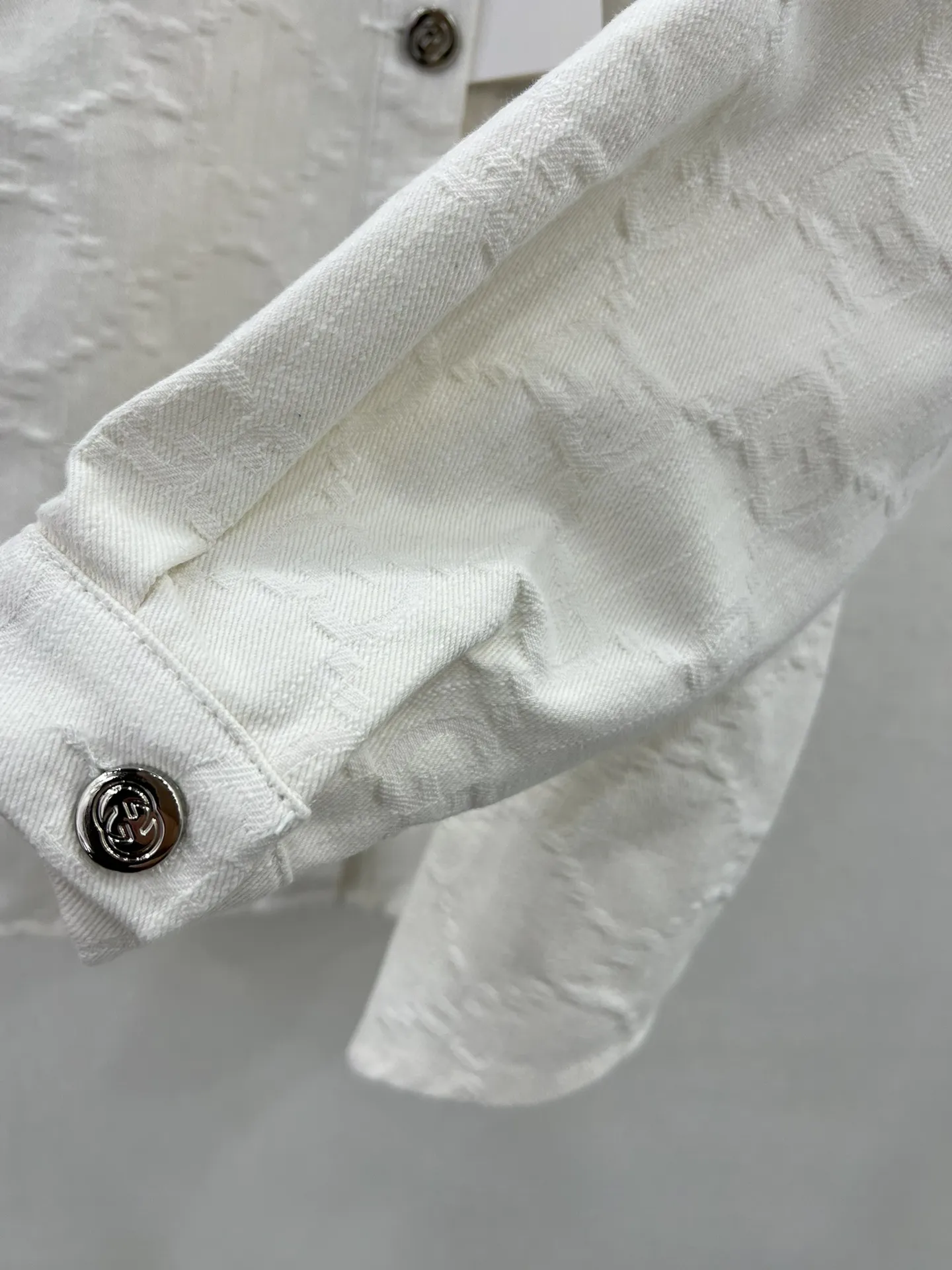 GUCCI 24新作GGジャカードシャツ白SML - 画像 (7)