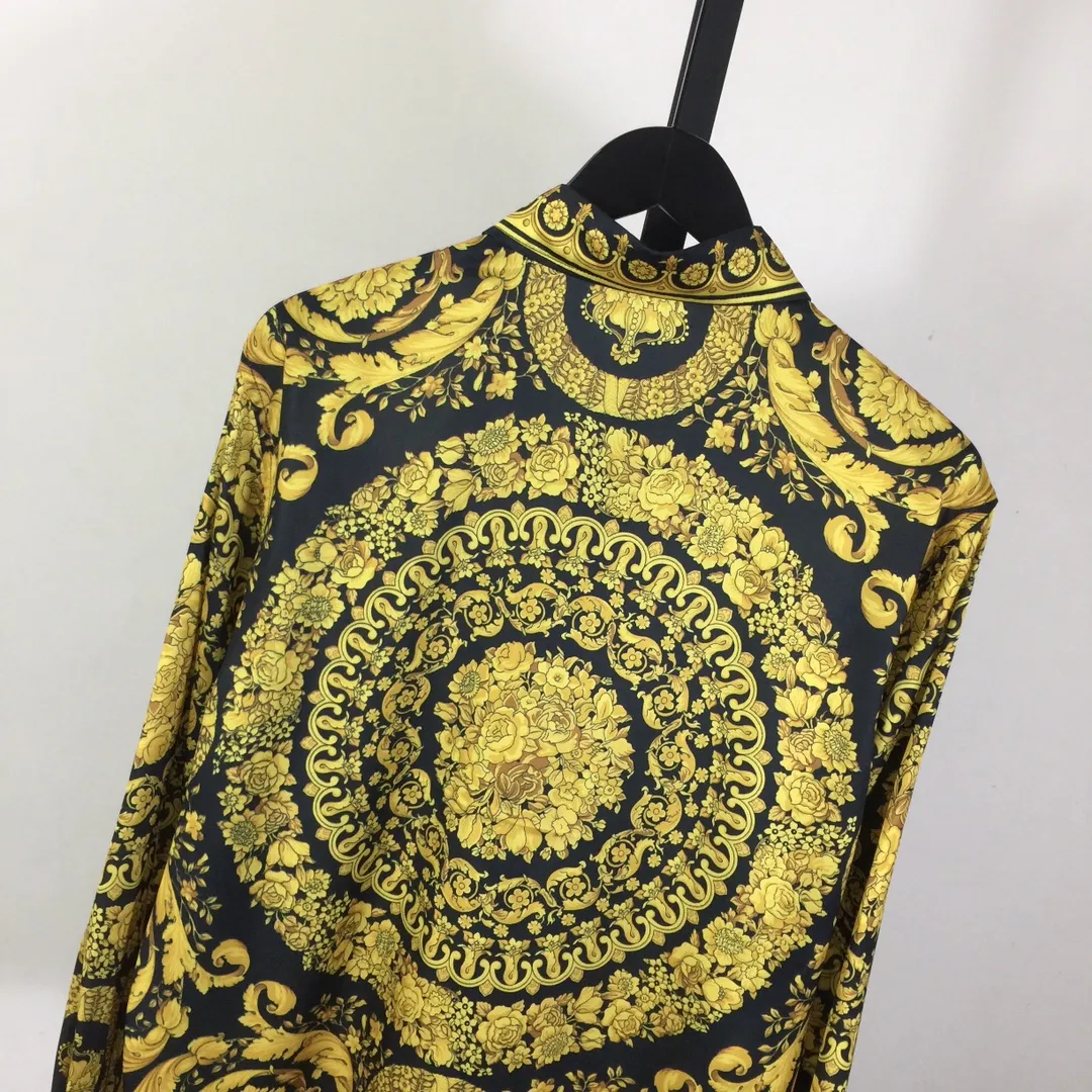 Versace新作黒金シルクシャツユニセックス - 画像 (7)