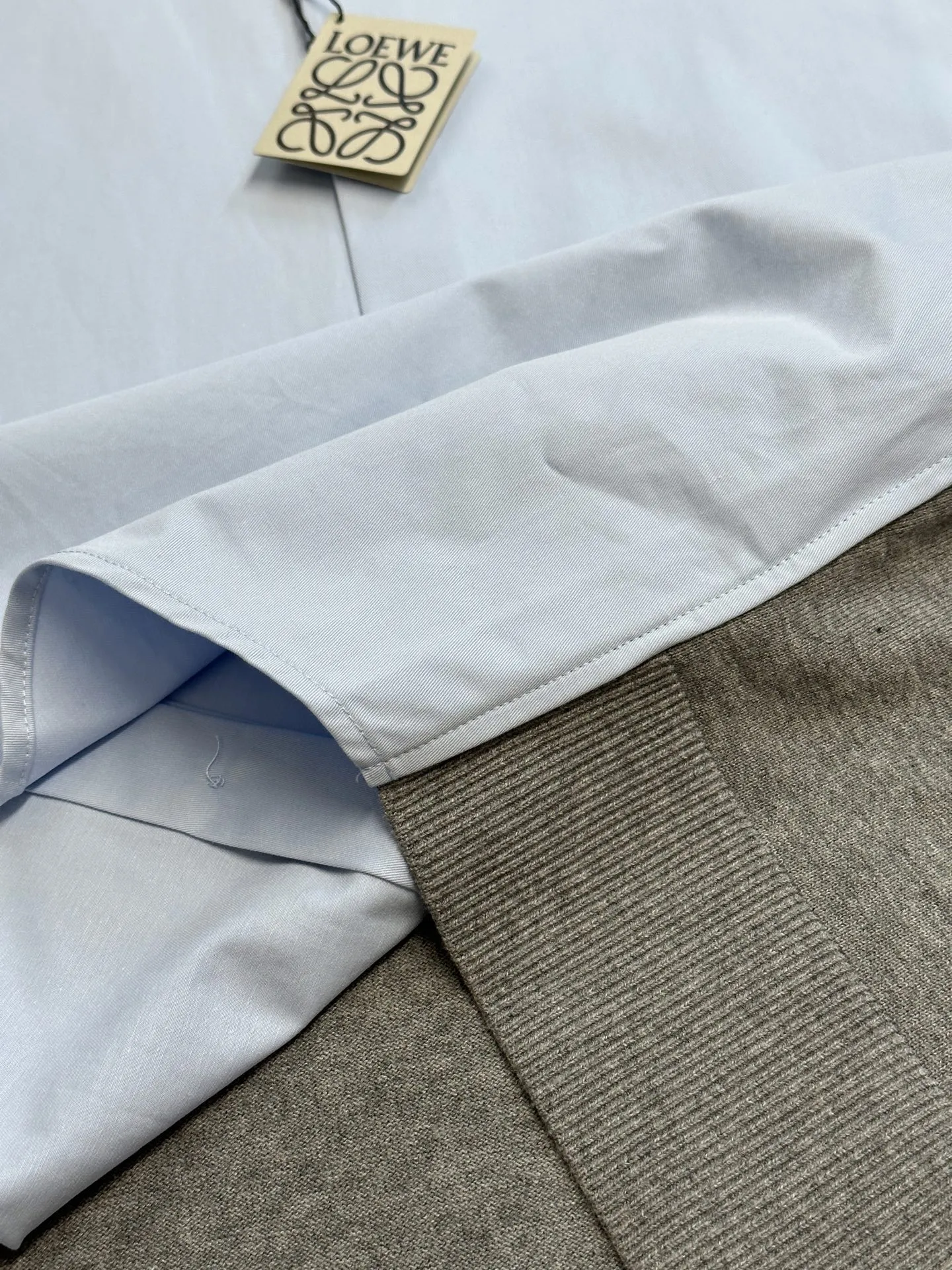 ロエベ スプライシングウールマッシュアップシャツ 青 - 画像 (10)