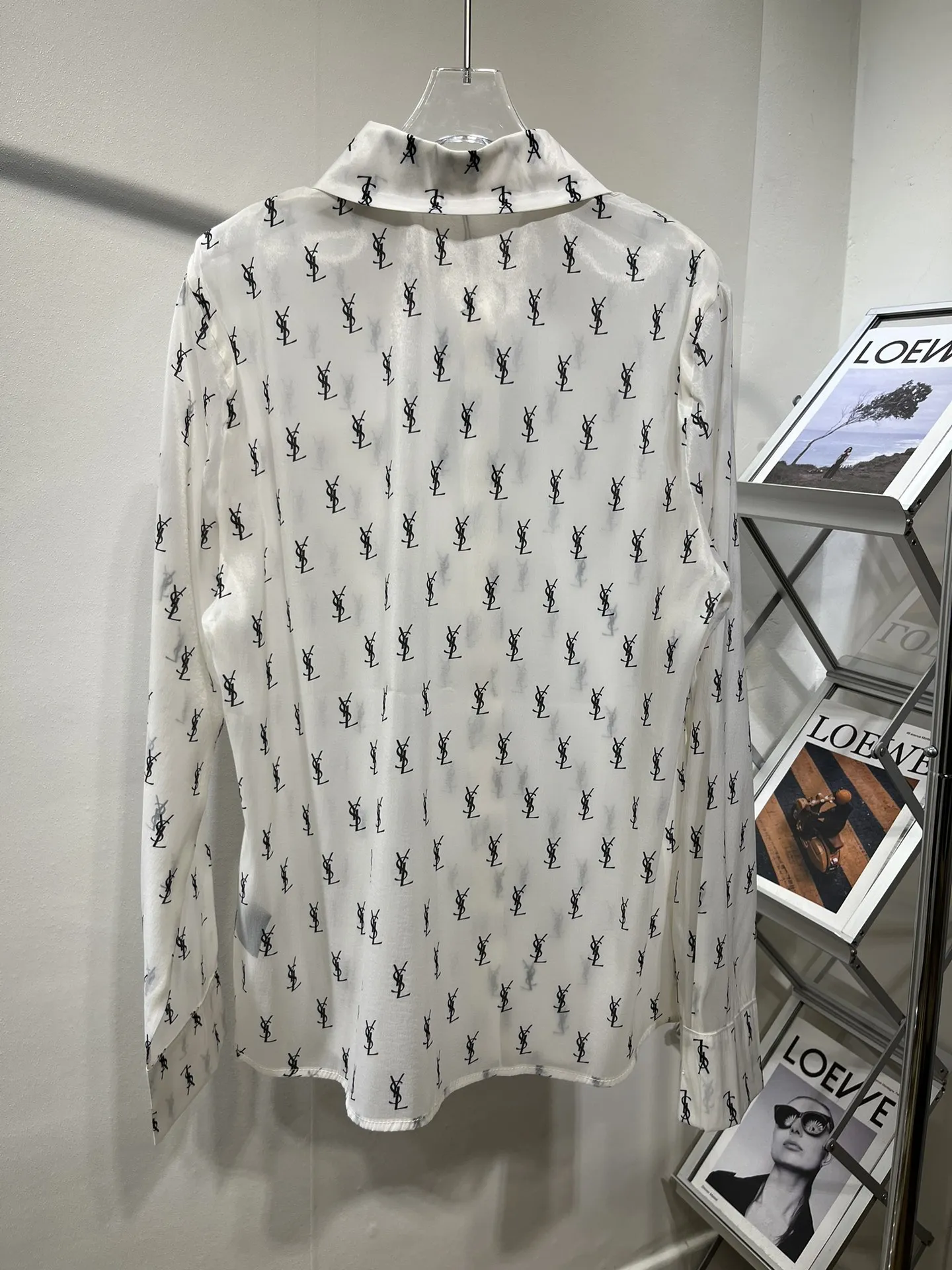 Yves Saint Laurent アルファベット刺繍シャツ白 - 画像 (3)