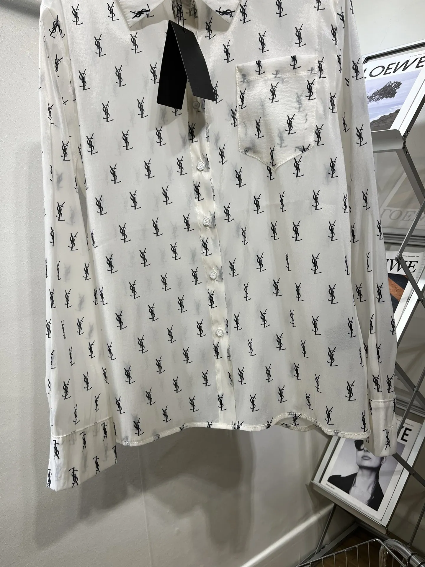 Yves Saint Laurent アルファベット刺繍シャツ白 - 画像 (4)