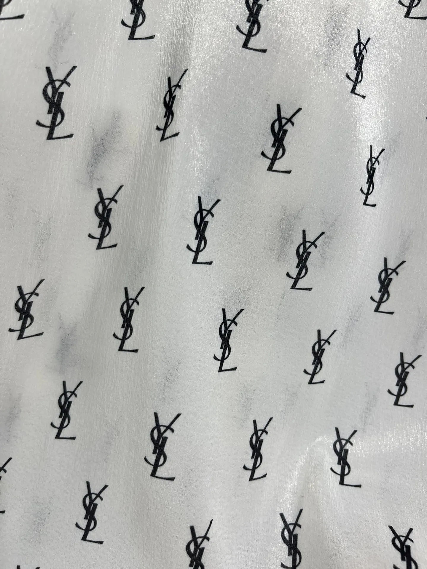 Yves Saint Laurent アルファベット刺繍シャツ白 - 画像 (9)