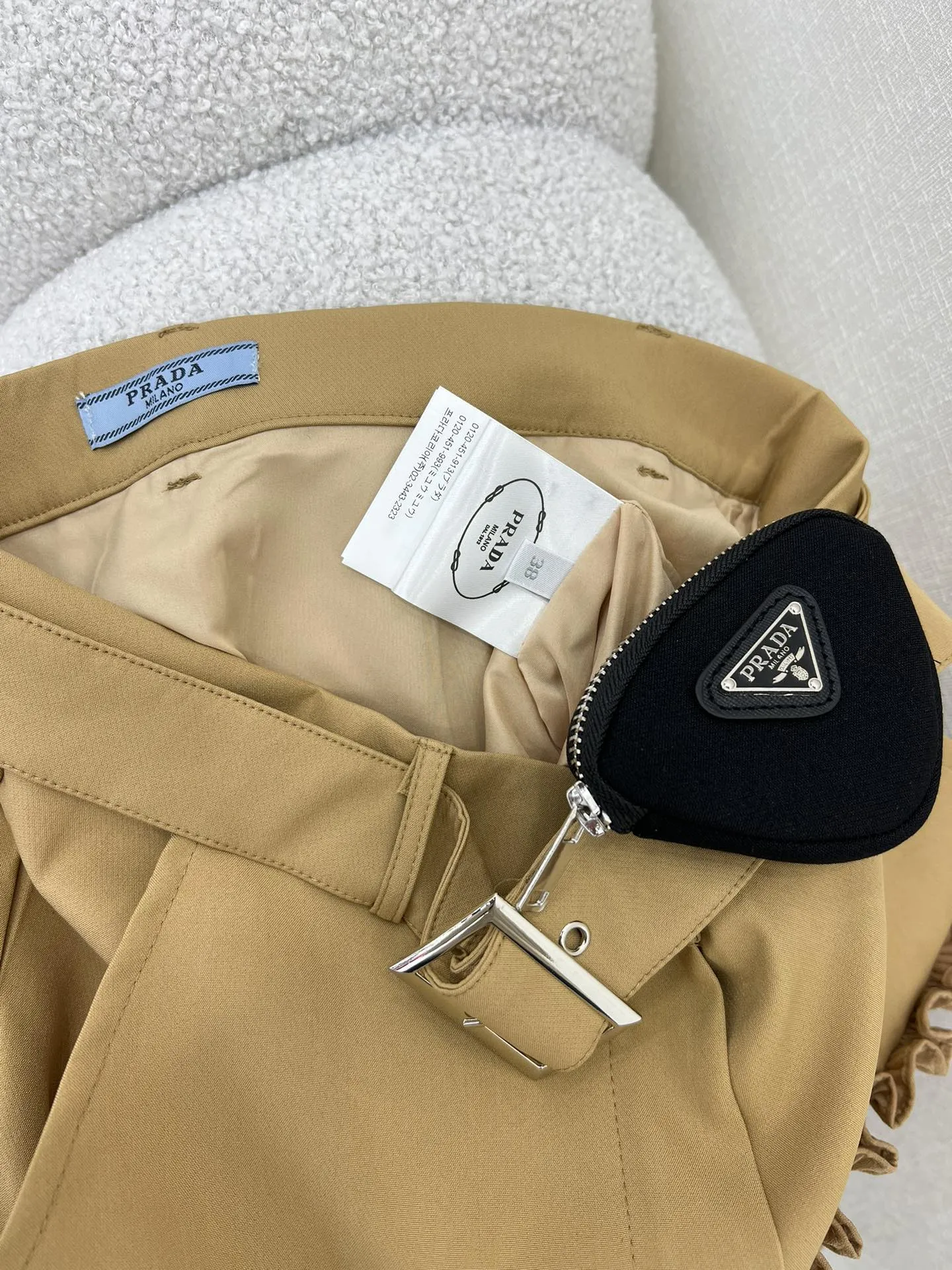 PRADA 24春新作ベージュ長スカートSML - 画像 (7)