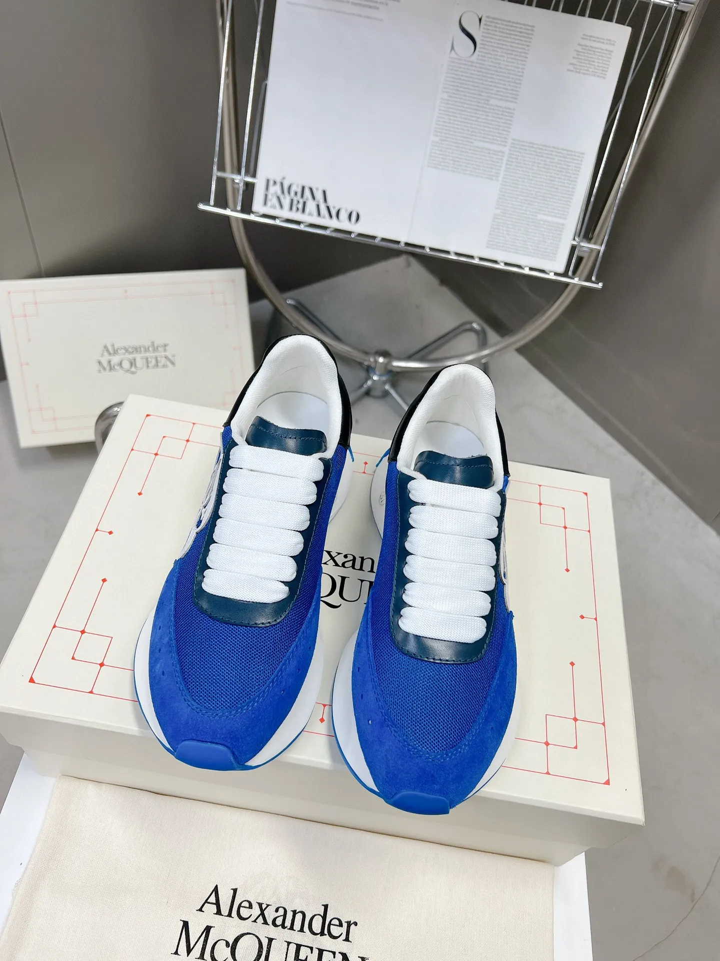 ALEXANDER MCQUEEN ブルー スニーカー 2023春夏 - 画像 (5)