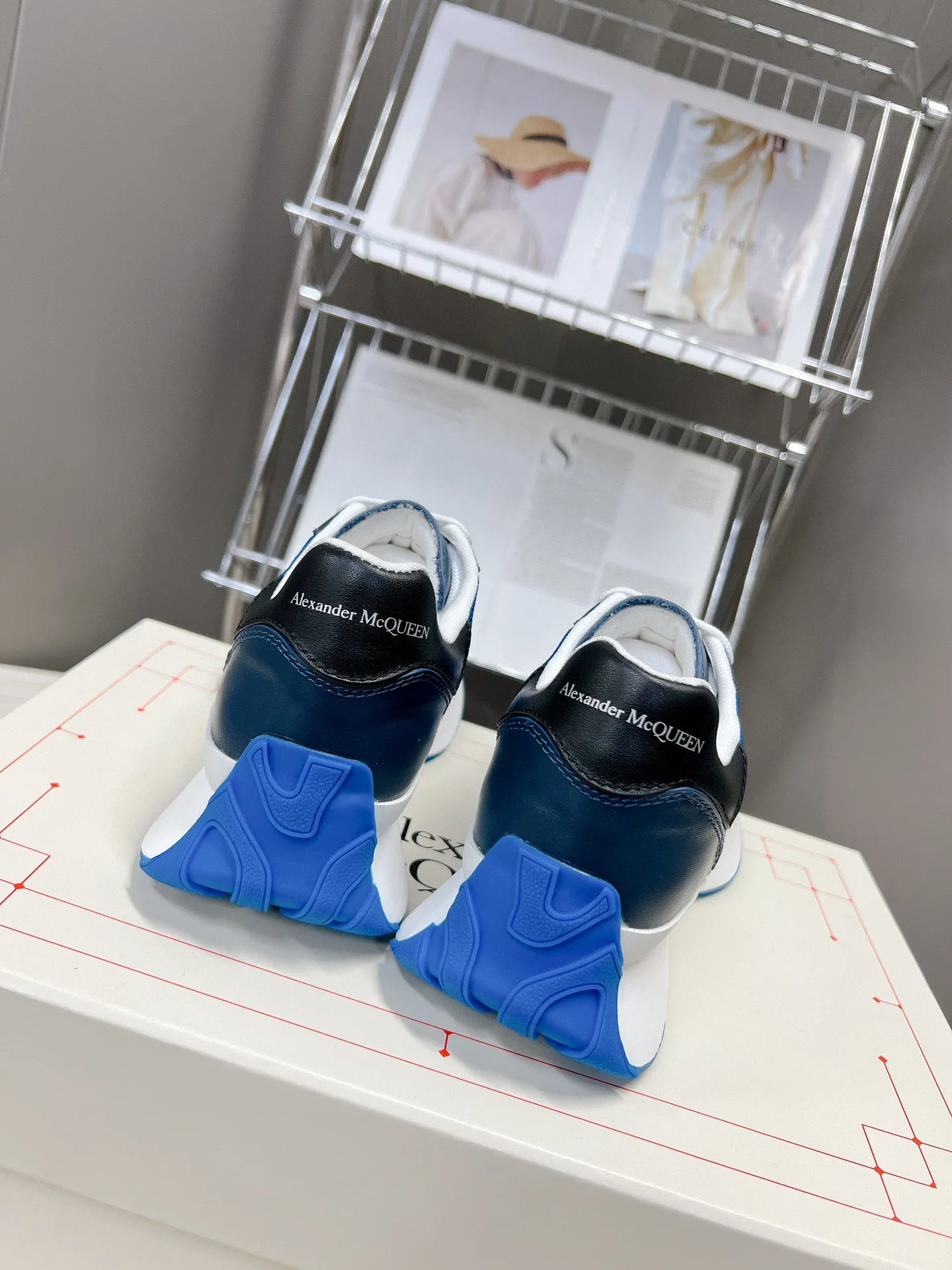 ALEXANDER MCQUEEN ブルー スニーカー 2023春夏 - 画像 (9)