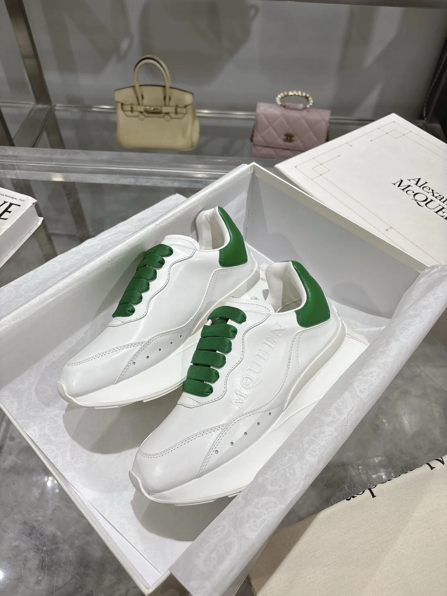 ALEXANDER MCQUEEN 白緑 スニーカー 2025春夏 - 画像 (10)