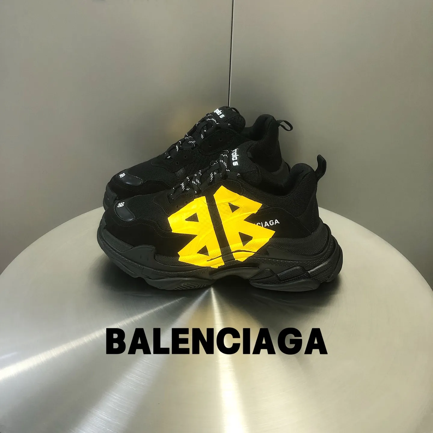 Balenciaga Triple S ブラックイエロー老舗靴 - 画像 (4)