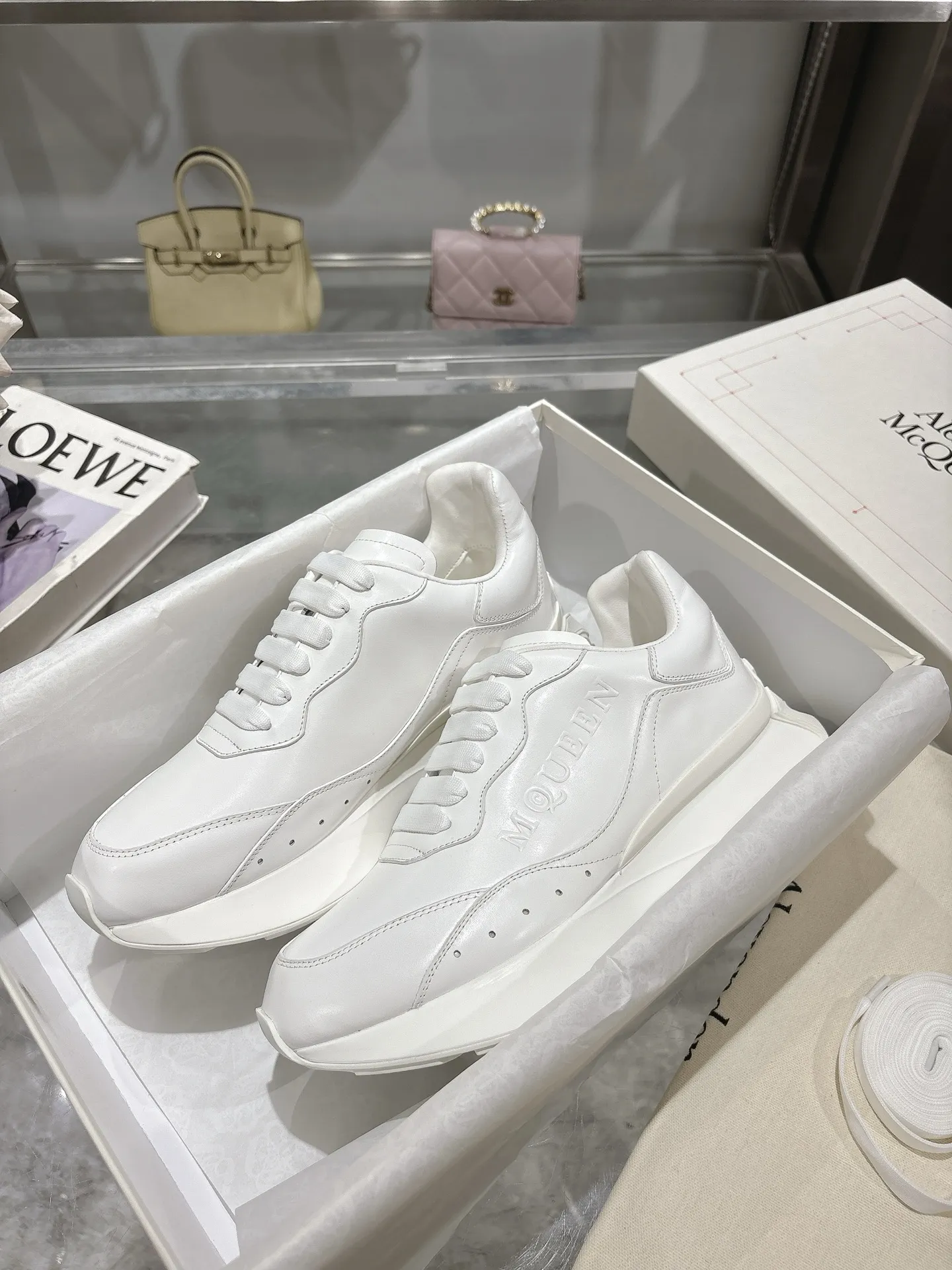 ALEXANDER MCQUEEN 白 スニーカー 2025春夏 - 画像 (8)