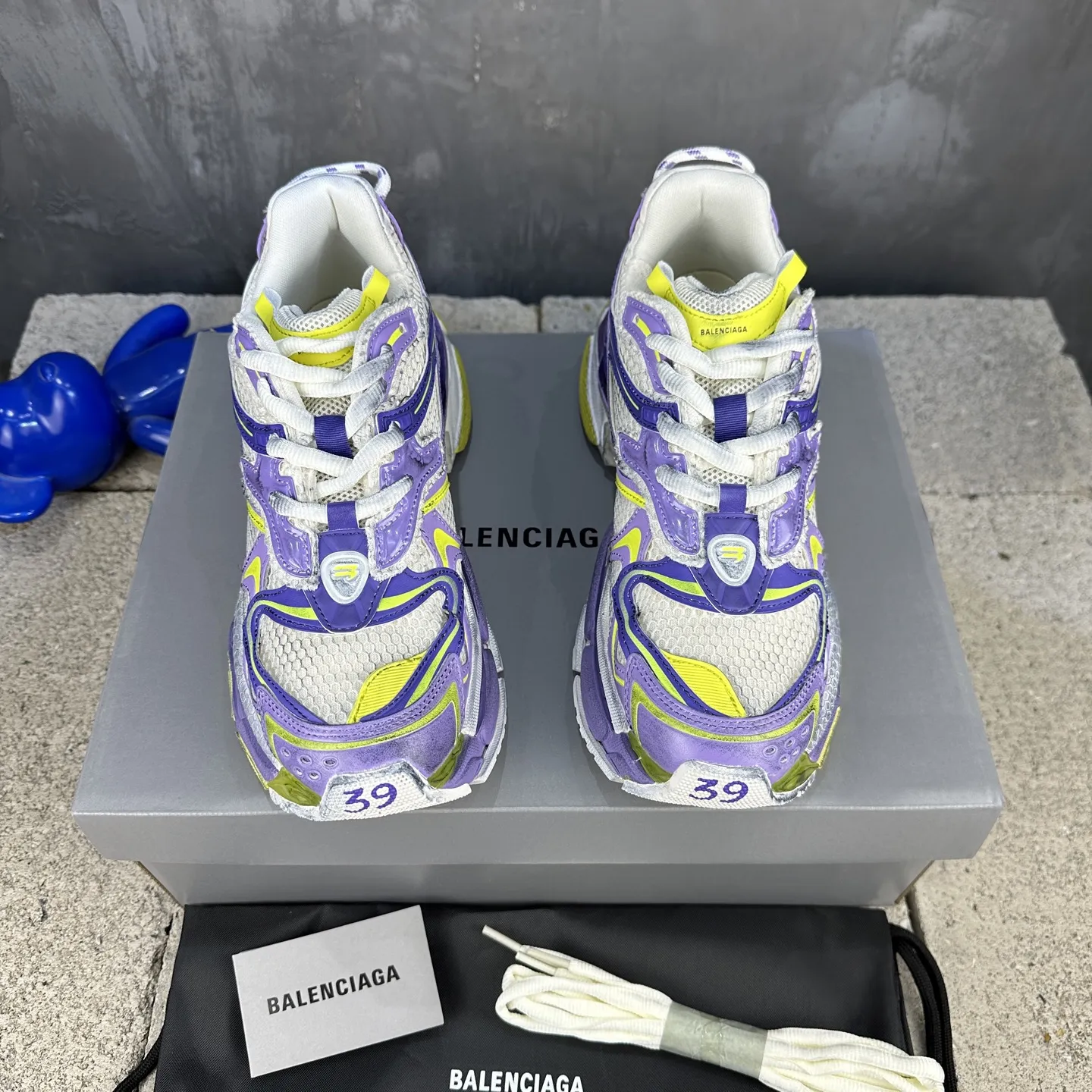 BALENCIAGA パープル Runner-2 デザイナースニーカー - 画像 (3)