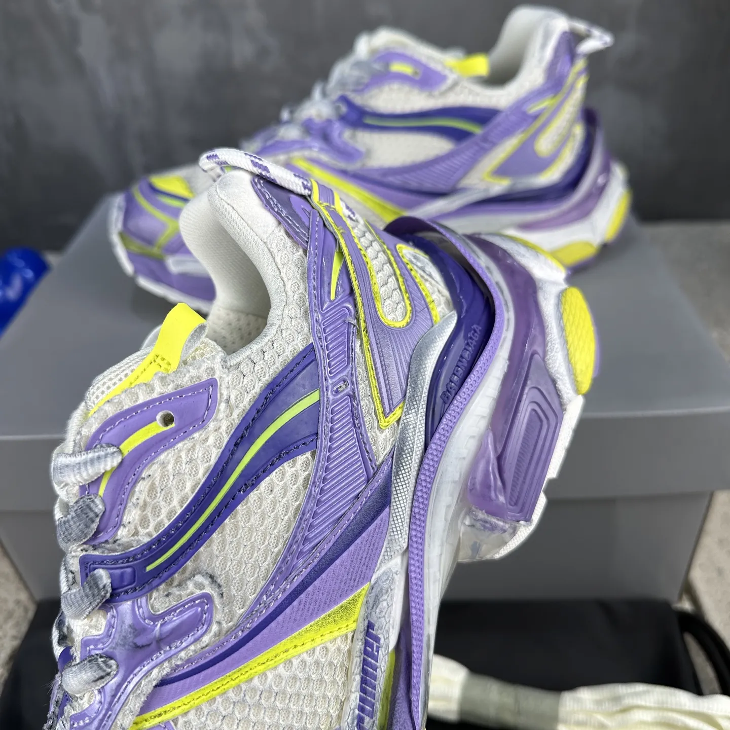 BALENCIAGA パープル Runner-2 デザイナースニーカー - 画像 (8)