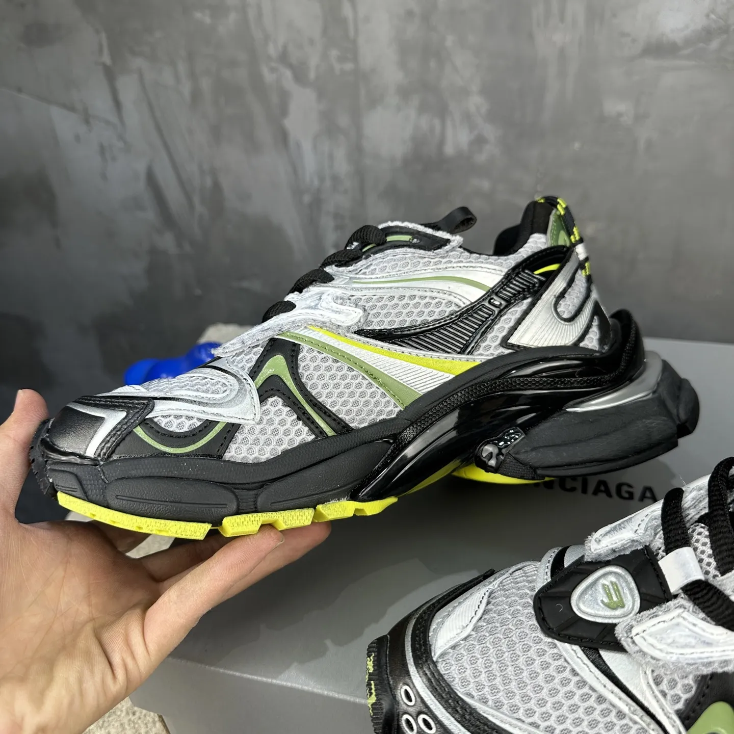 BALENCIAGA Runner-2 破坏风 白黑黄 スニーカー - 画像 (6)