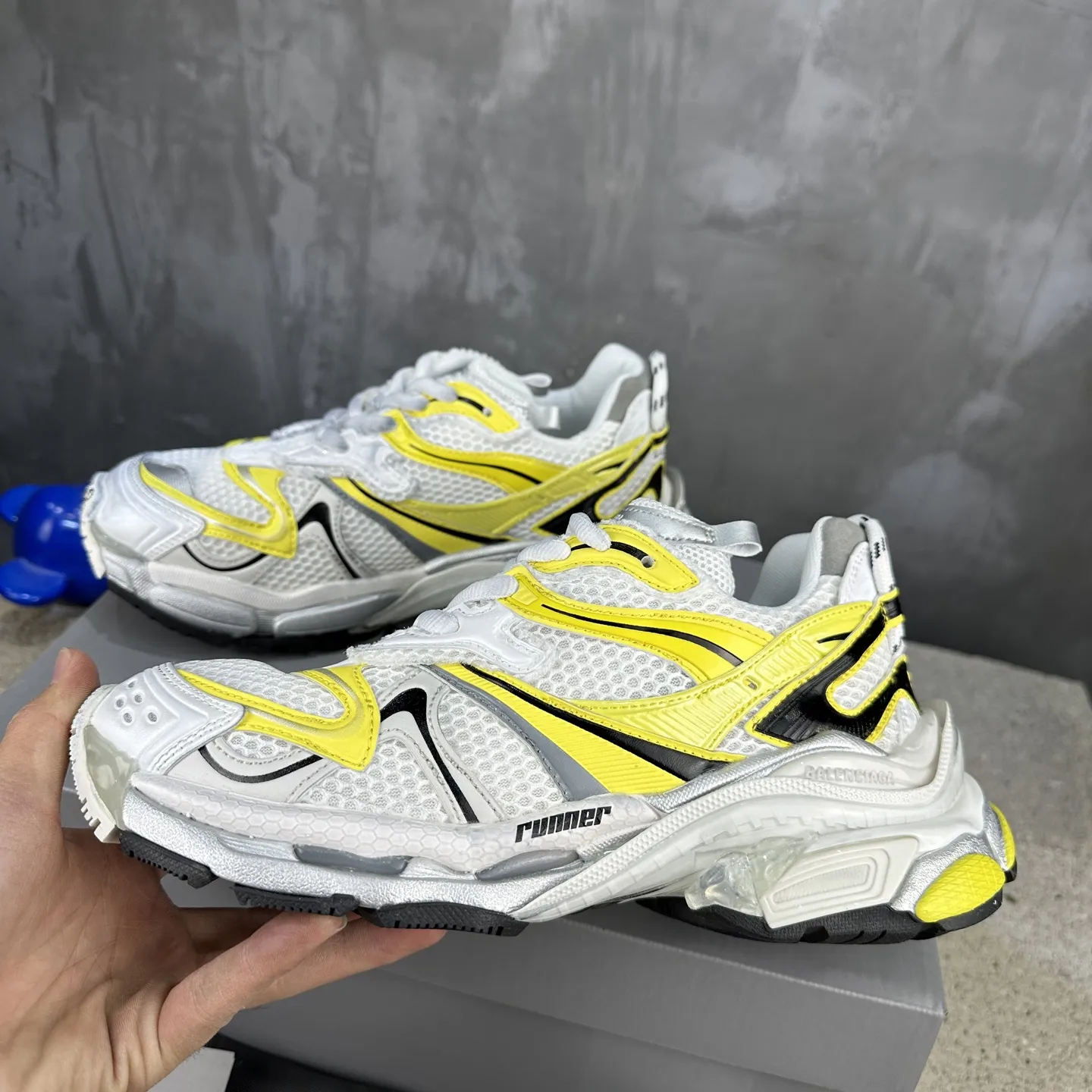 BALENCIAGA Runner-2 白黄色 破坏风款 - 画像 (5)