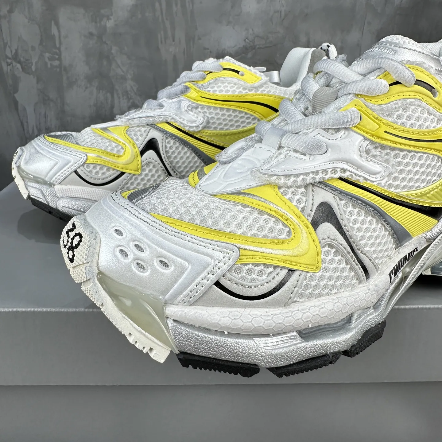 BALENCIAGA Runner-2 白黄色 破坏风款 - 画像 (7)
