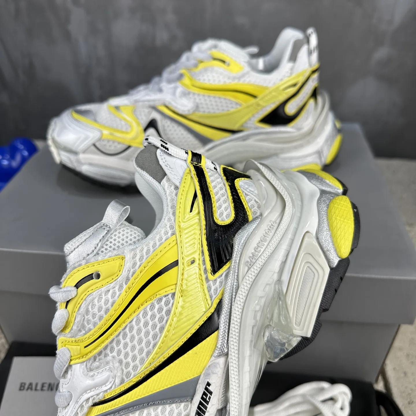BALENCIAGA Runner-2 白黄色 破坏风款 - 画像 (8)