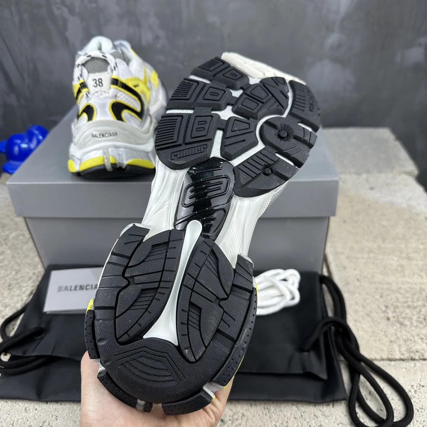 BALENCIAGA Runner-2 白黄色 破坏风款 - 画像 (10)