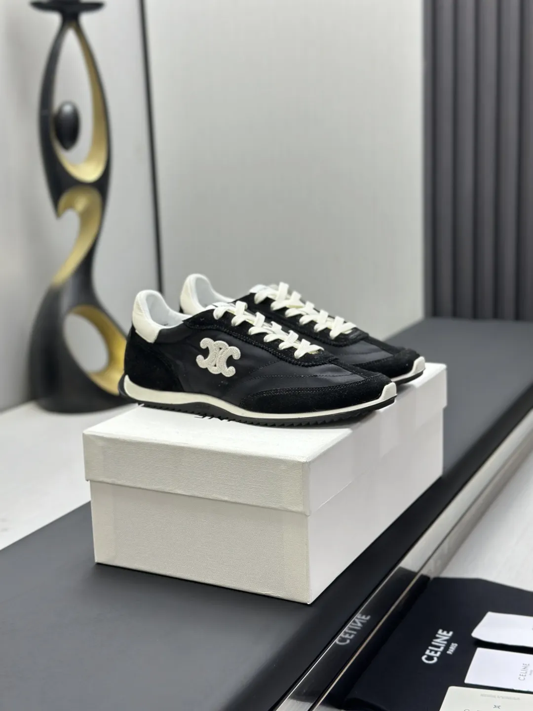 CELINE 2025春夏Racerシリーズ ブラックスニーカー - 画像 (3)