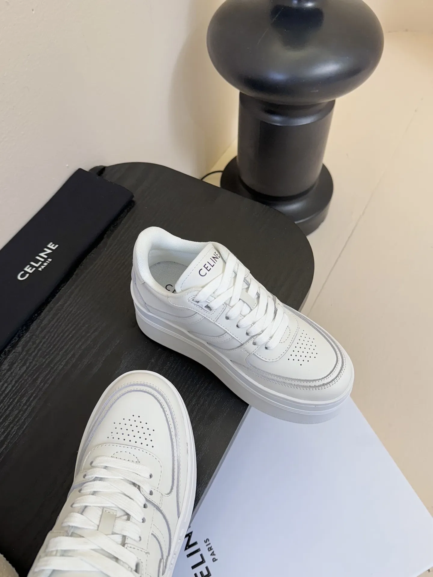 CELINE RUNNER CR-03 ホワイト スニーカー 2025春夏 - 画像 (5)