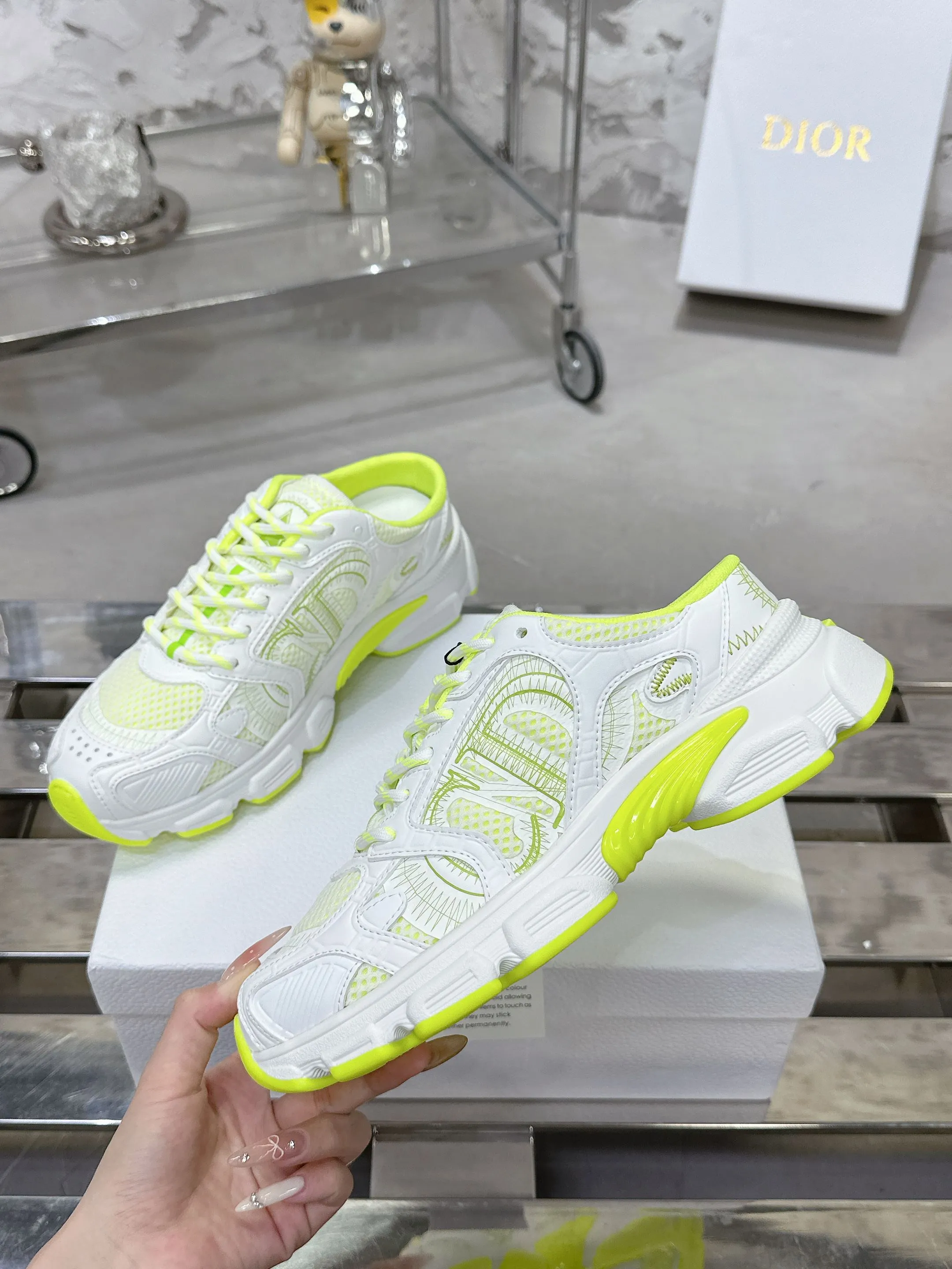 DIOR CHRONO ホワイトイエロー オールドパップシューズ - 画像 (4)