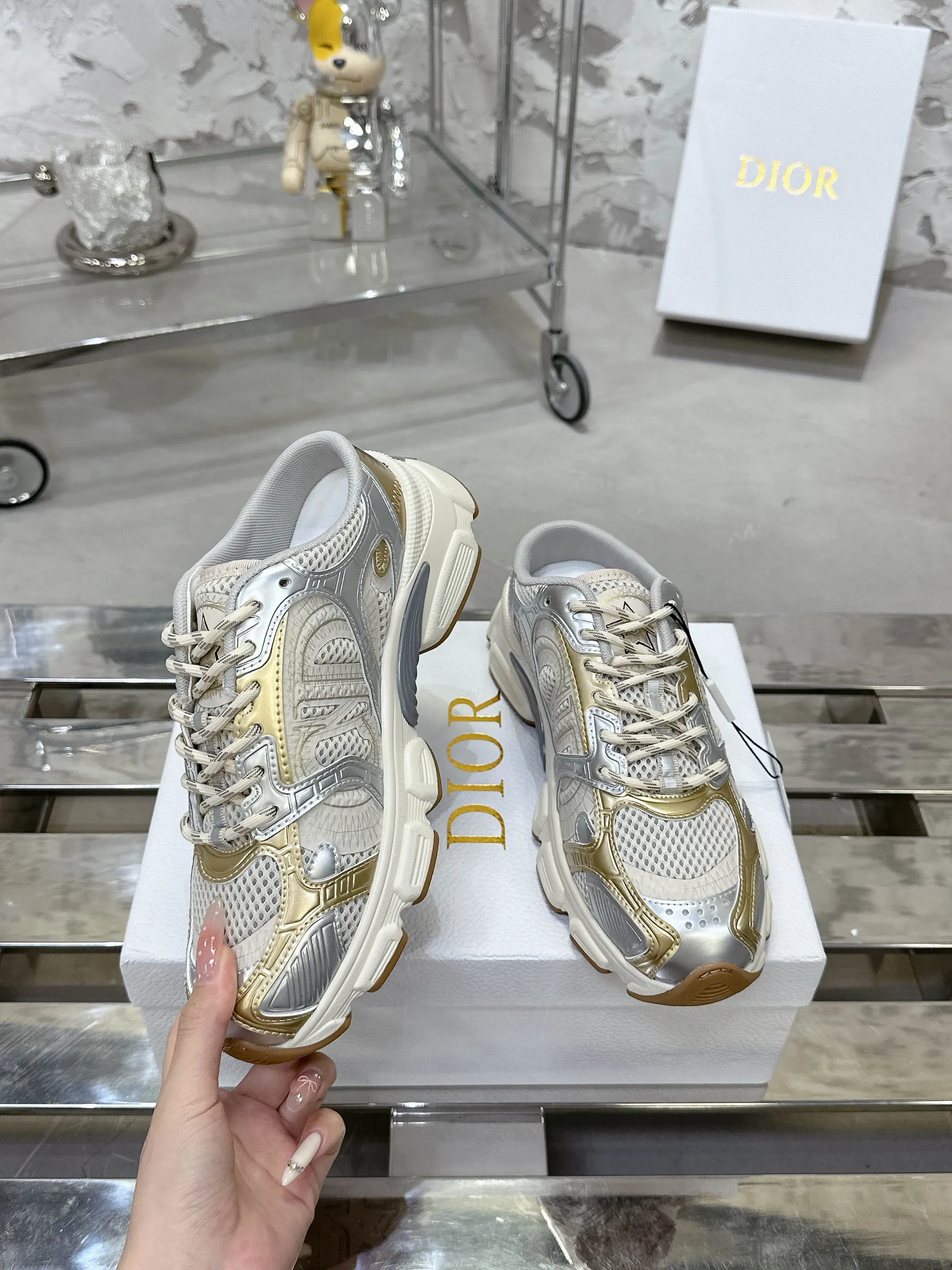 Christian Dior シルバー クロノスニーカー - 画像 (10)