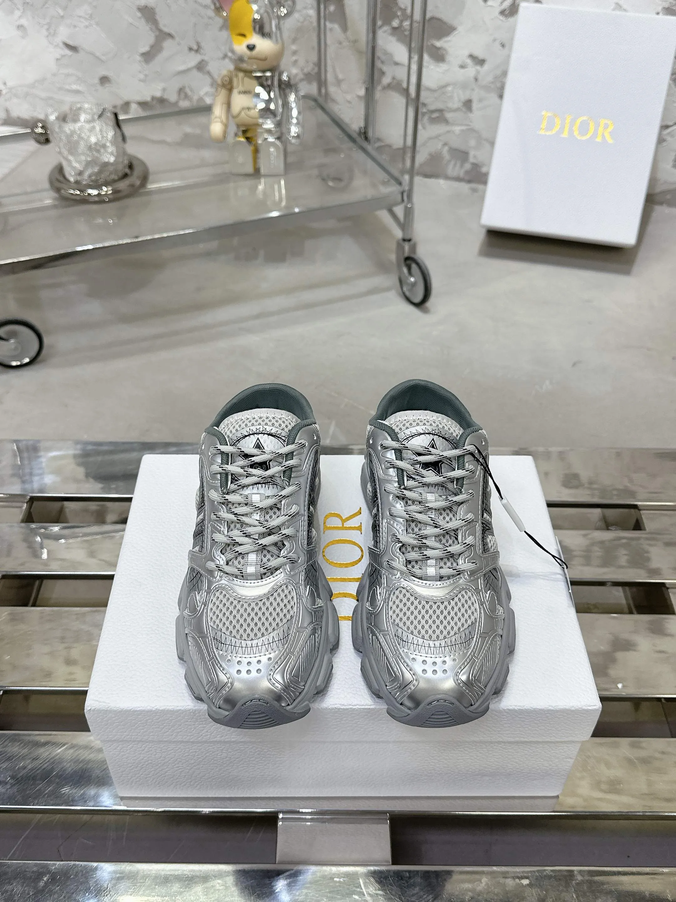 Christian Dior シルバー クロノスニーカー - 画像 (10)