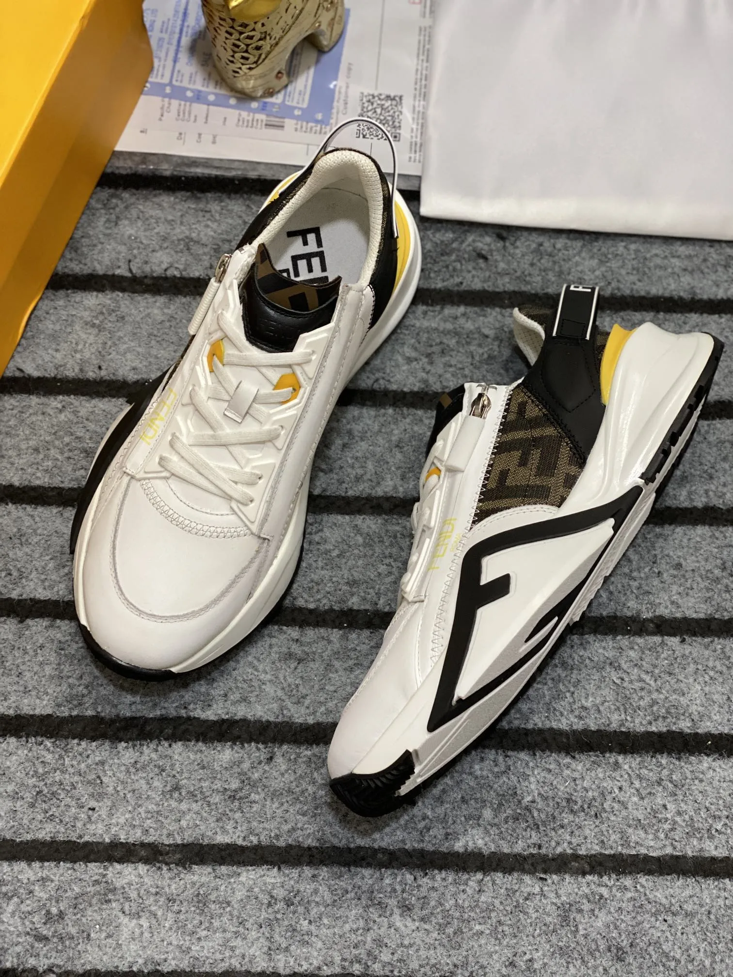 FENDI オリジナルカラー スタイルスニーカー - 画像 (5)