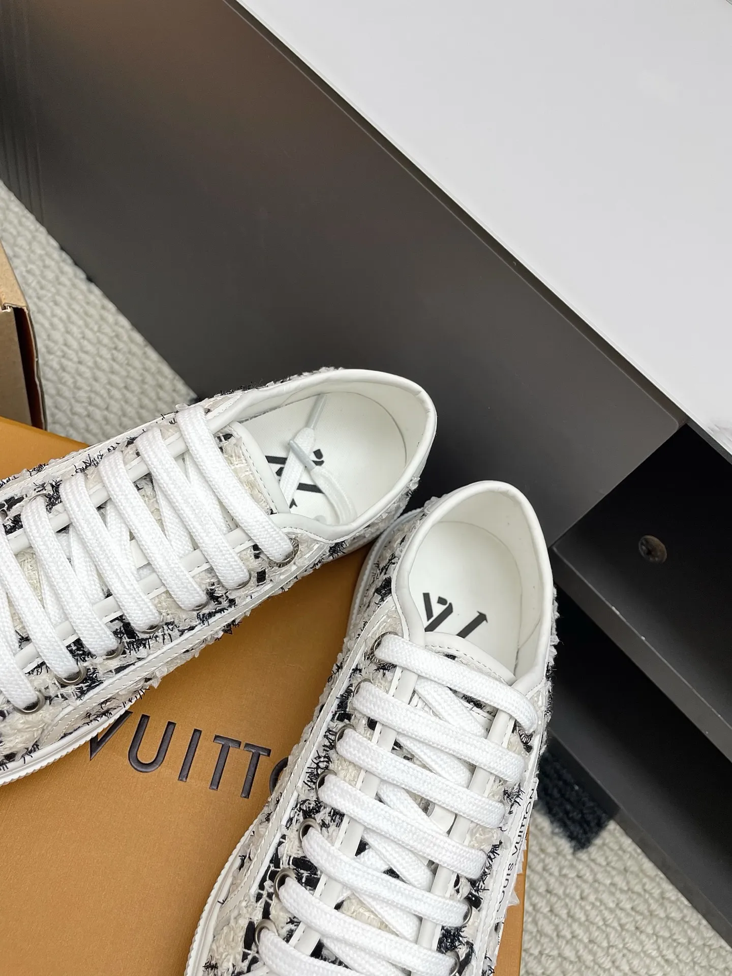ルイヴィトン Lagoon 白 厚底スニーカー - 画像 (6)