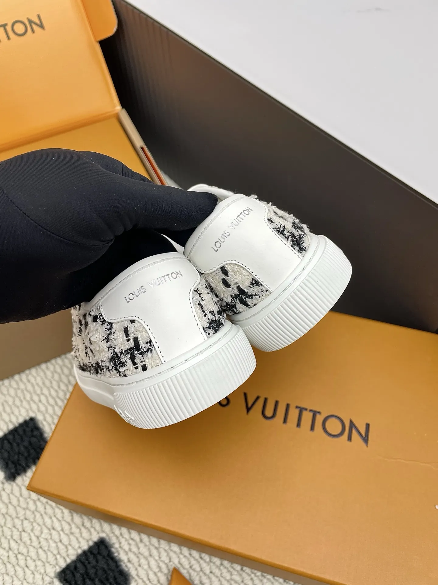 ルイヴィトン Lagoon 白 厚底スニーカー - 画像 (10)