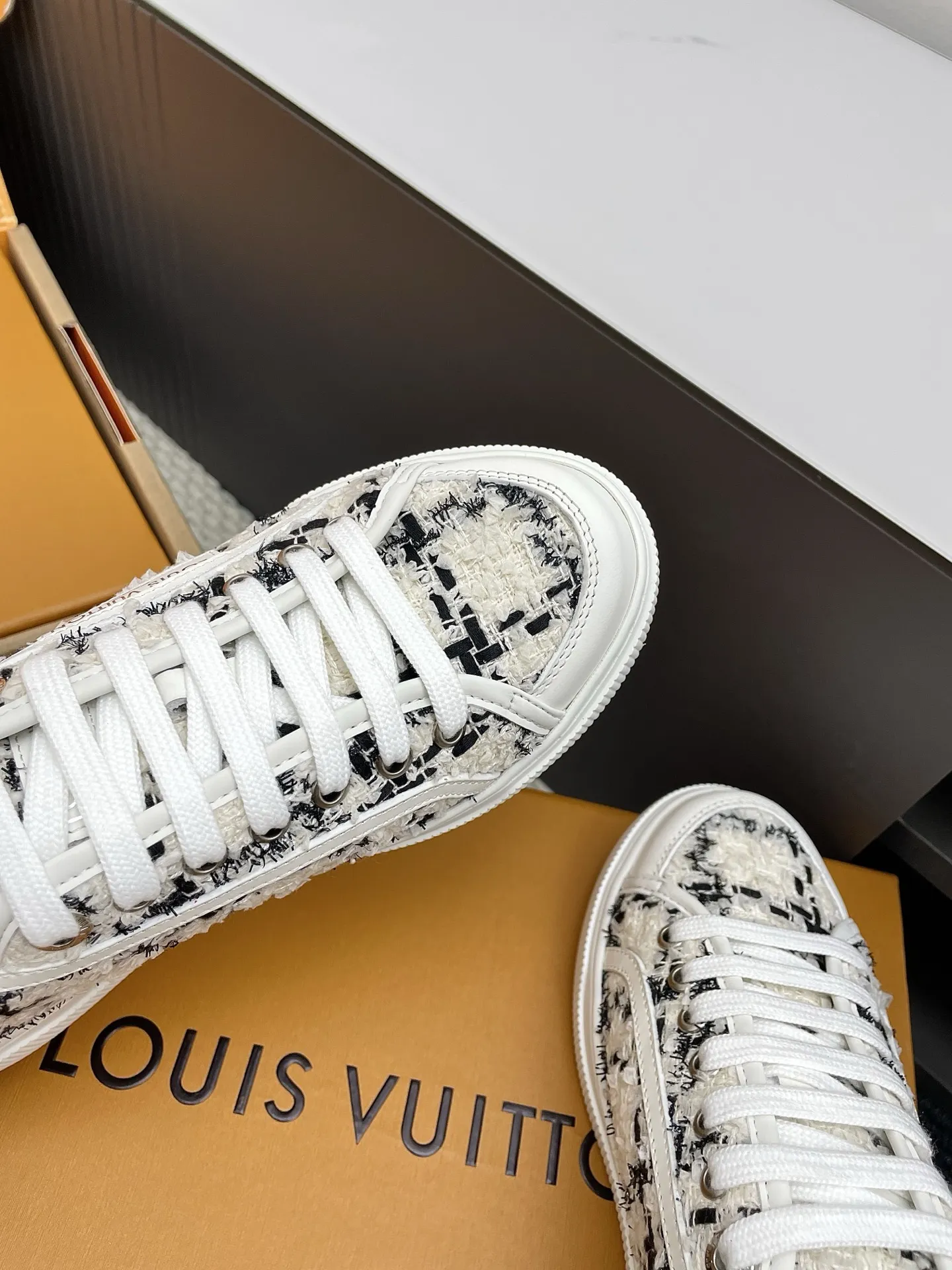 ルイヴィトン Lagoon 白 厚底スニーカー - 画像 (11)