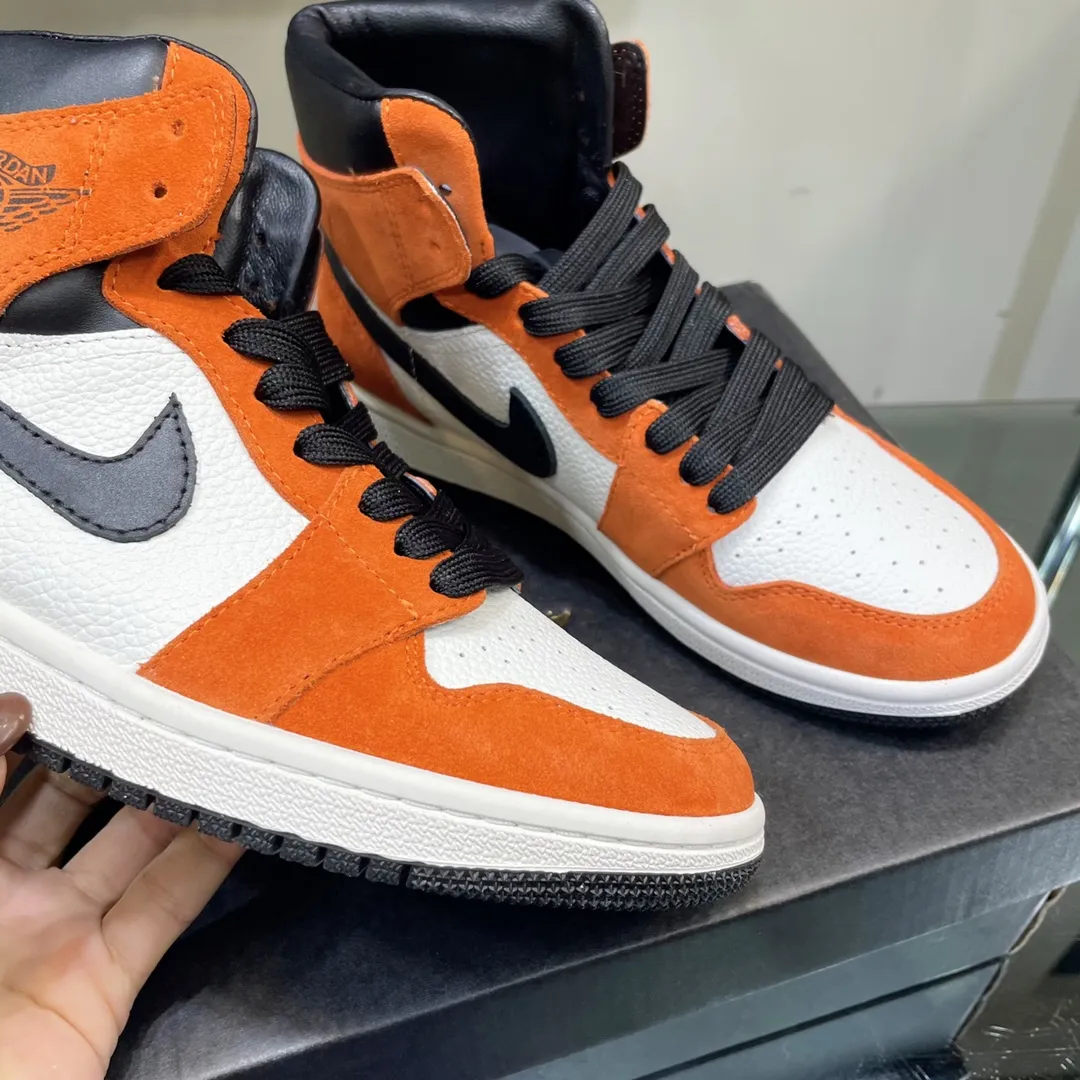 Nike WMNS Air Jordan 1 Mid Light Bone オレンジ中帮 - 画像 (10)