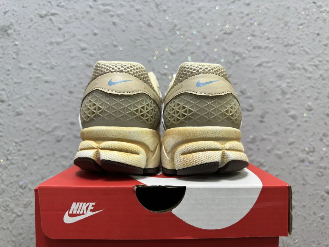 Nike Zoom Vomero 5 SP ヴァストグレー セイル - 画像 (7)