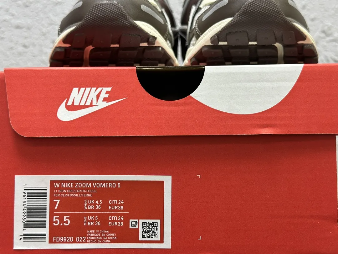 Nike Zoom Vomero 5 SP Vast Grey Sail 復古ランニングシューズ - 画像 (7)