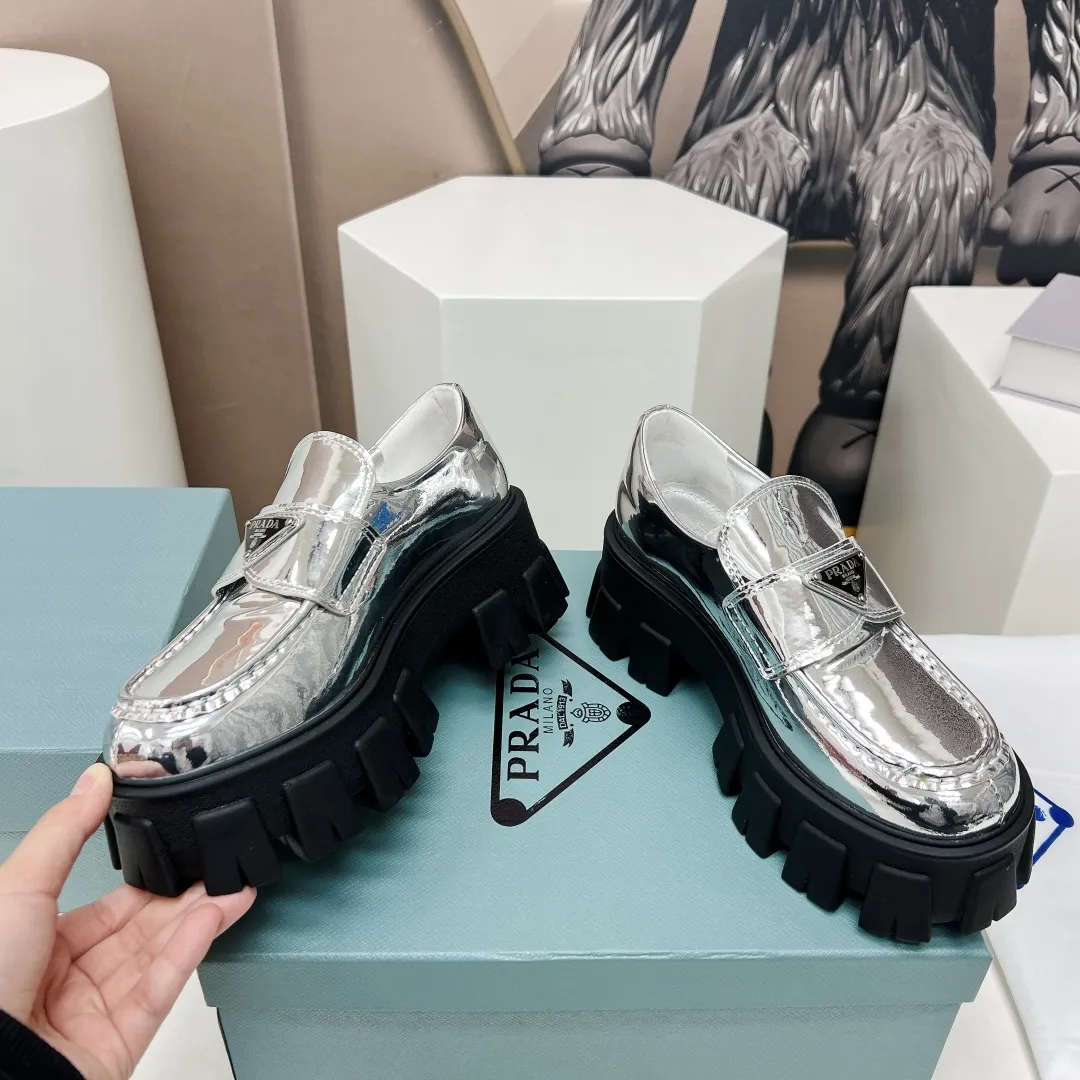 PRADA 2023春シルバースリッポンシューズ - 画像 (5)