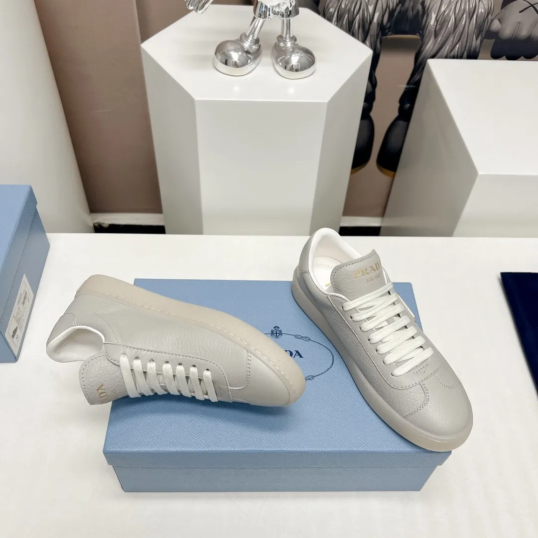 PRADA プラダ グレー 三角標休閒鞋 2024春季 - 画像 (8)