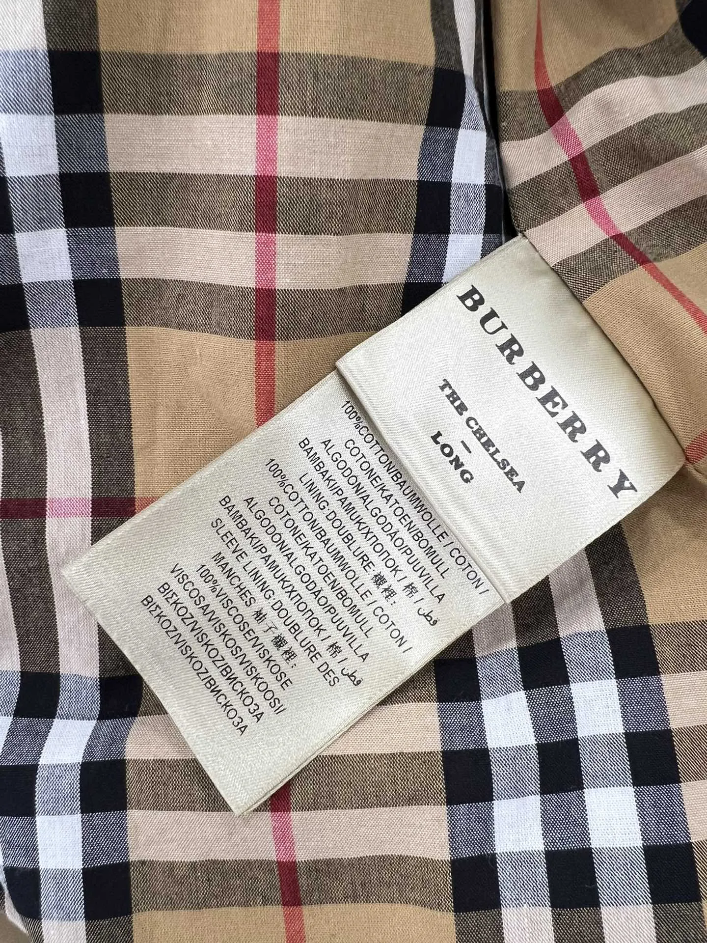 Burberry新作ベージュトレンチコートチェック柄 - 画像 (7)