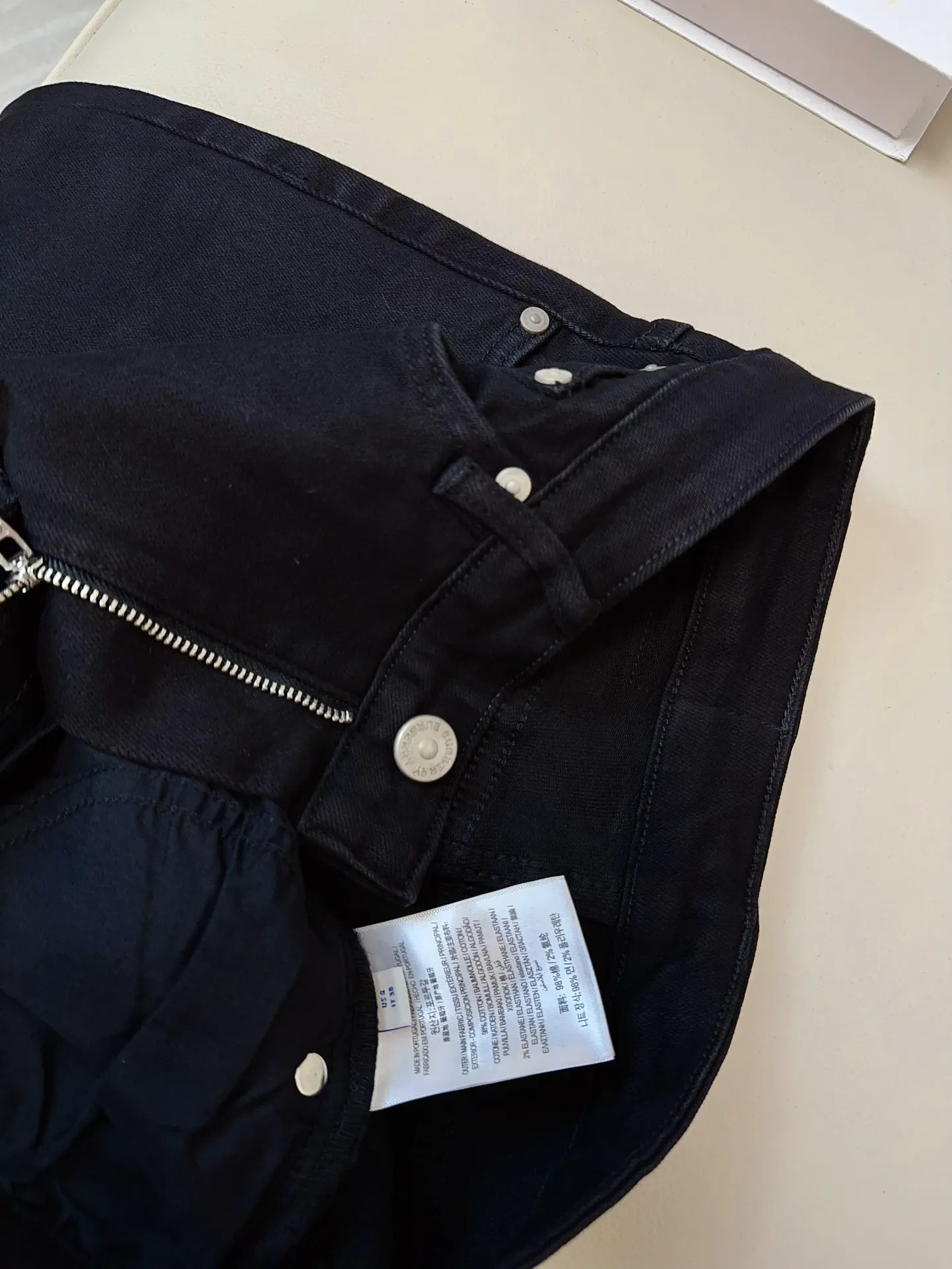 BURBERRY新作ズボン - 画像 (10)