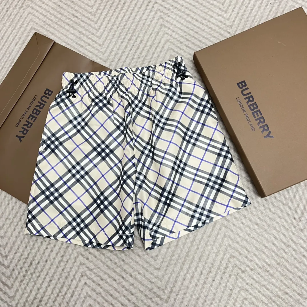 Burberry メンズショーツ ネイビー/ベージュ チェック柄 - 画像 (3)
