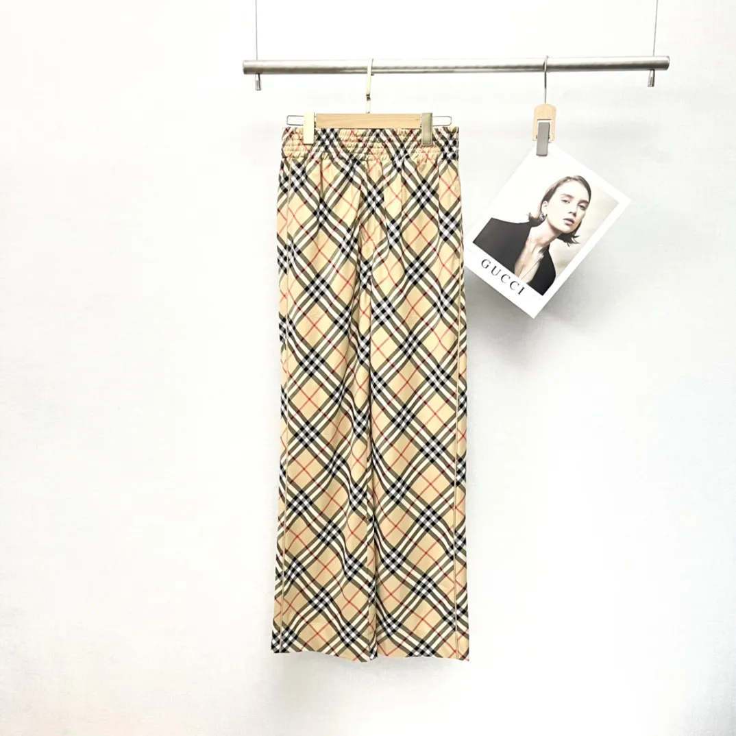 Burberry 2024秋季新款ベージュチェックパンツ