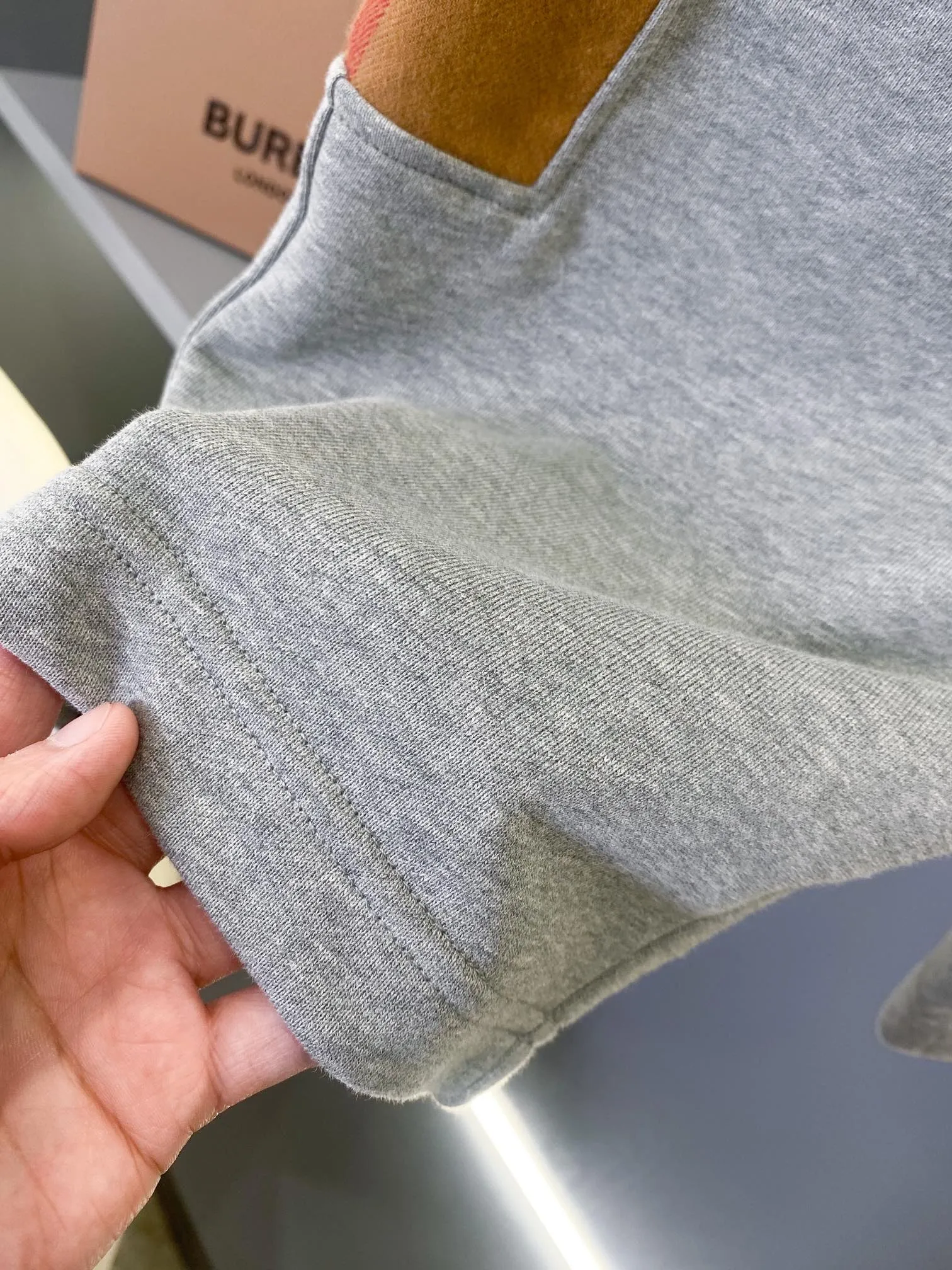 BURBERRY グレー 格子柄サイドパネルショーツ - 画像 (6)