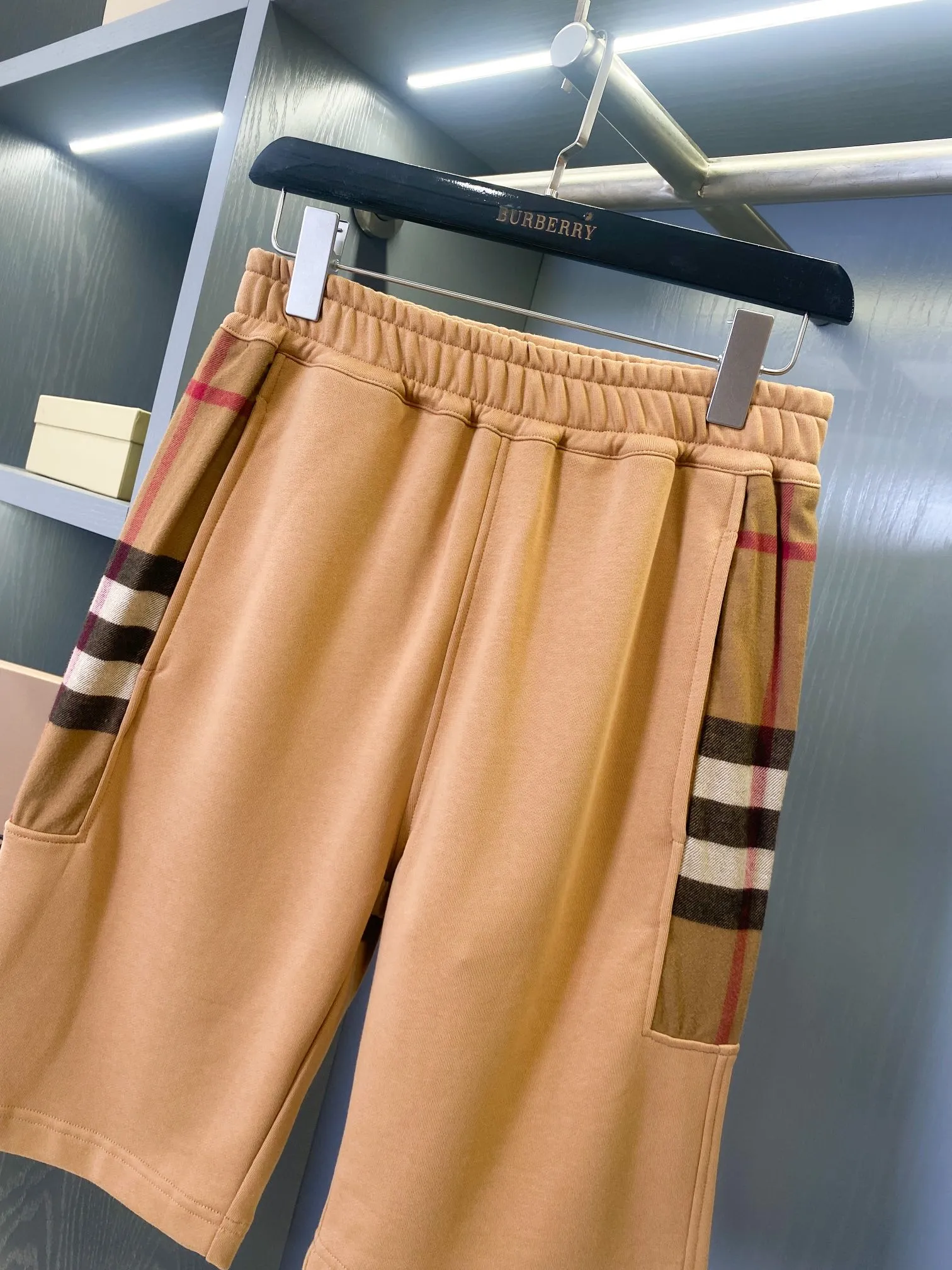 BURBERRY ベージュ 格子柄 コットンショーツ - 画像 (3)