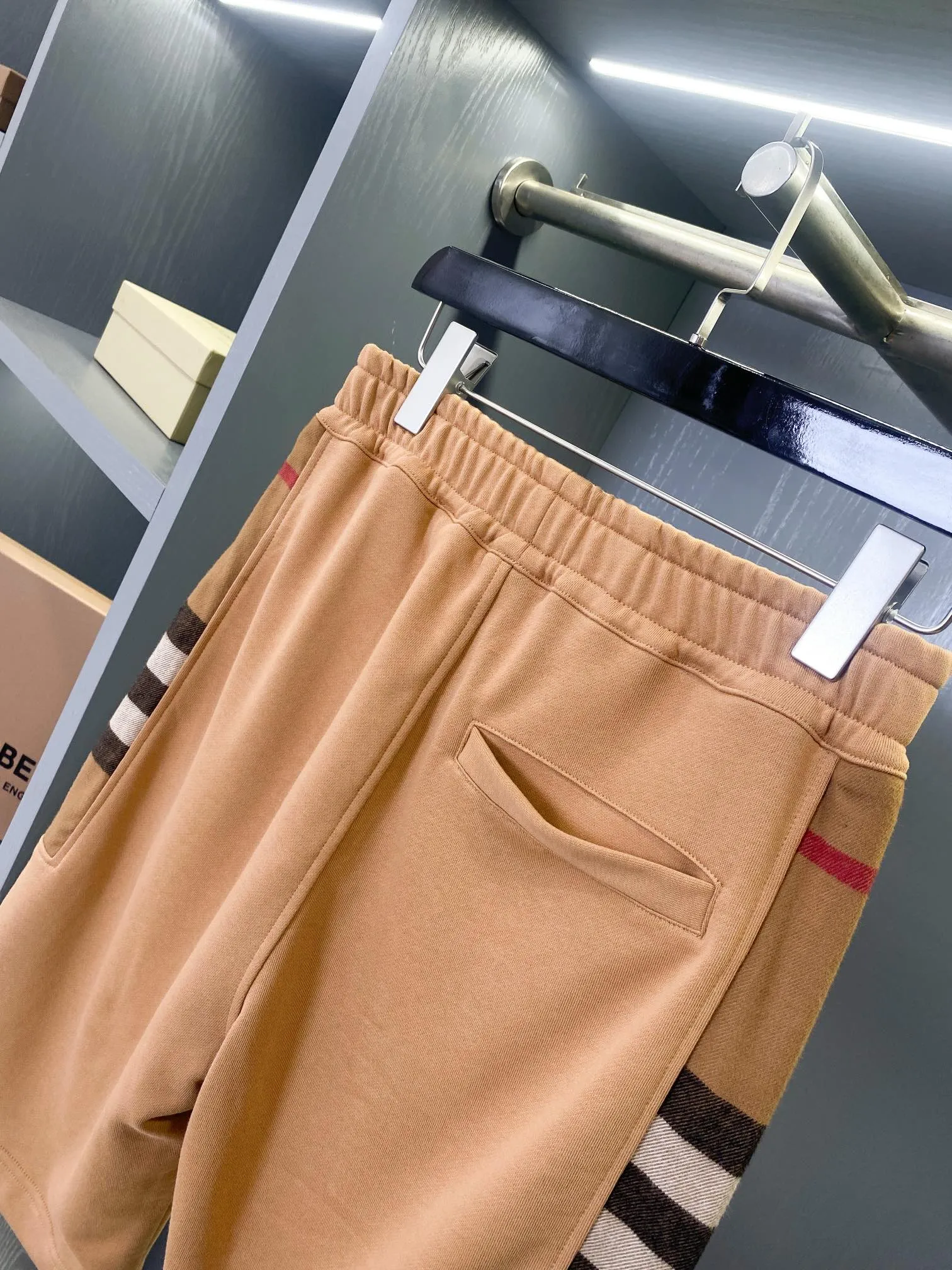 BURBERRY ベージュ 格子柄 コットンショーツ - 画像 (10)