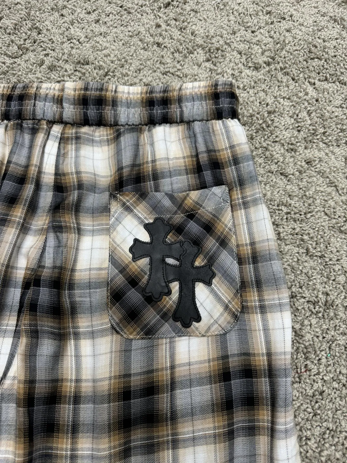 Chrome Hearts 休閒格子ズボン黒チェックスタイル - 画像 (7)