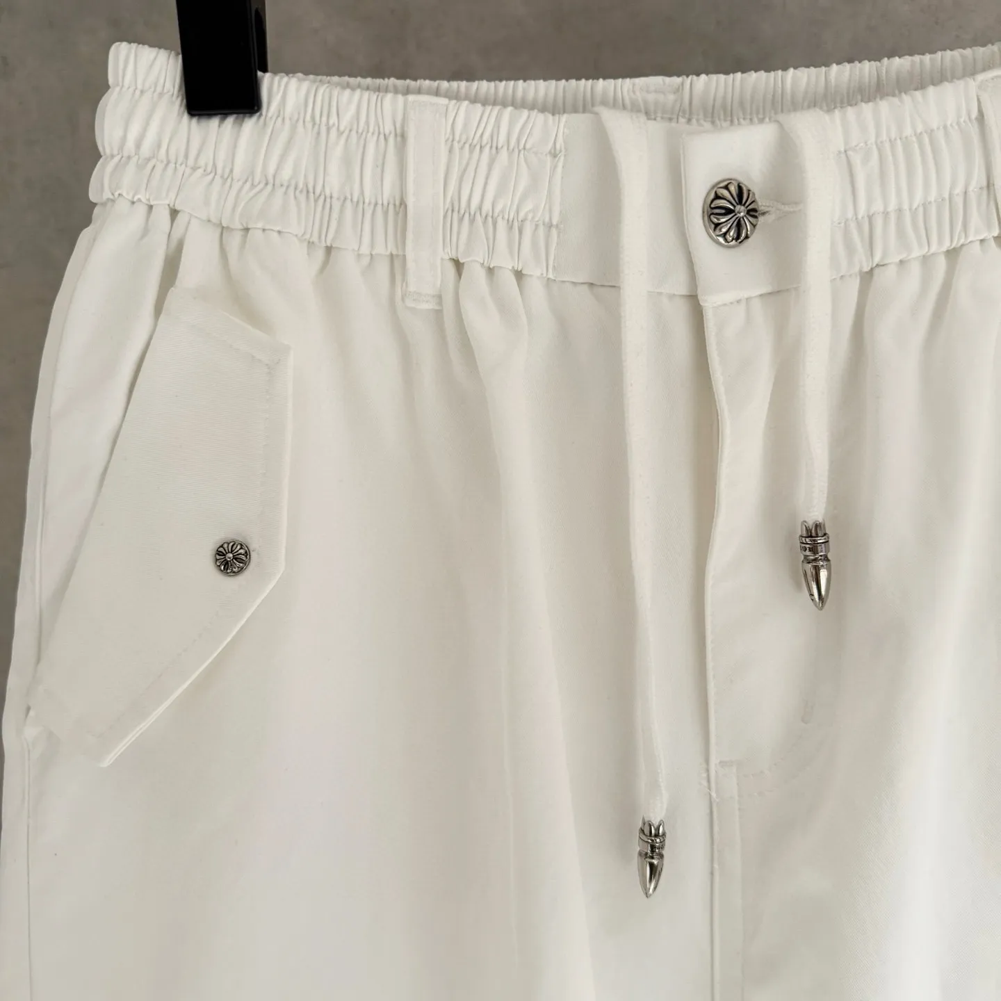 Chrome Hearts パンツ 白 カラフルクロスデザイン - 画像 (6)