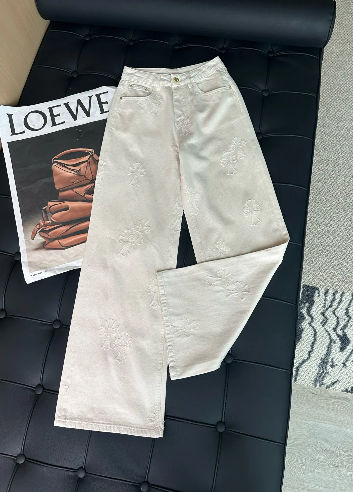 Chrome Hearts 杏色ワイドレッグデニムパンツ - 画像 (8)