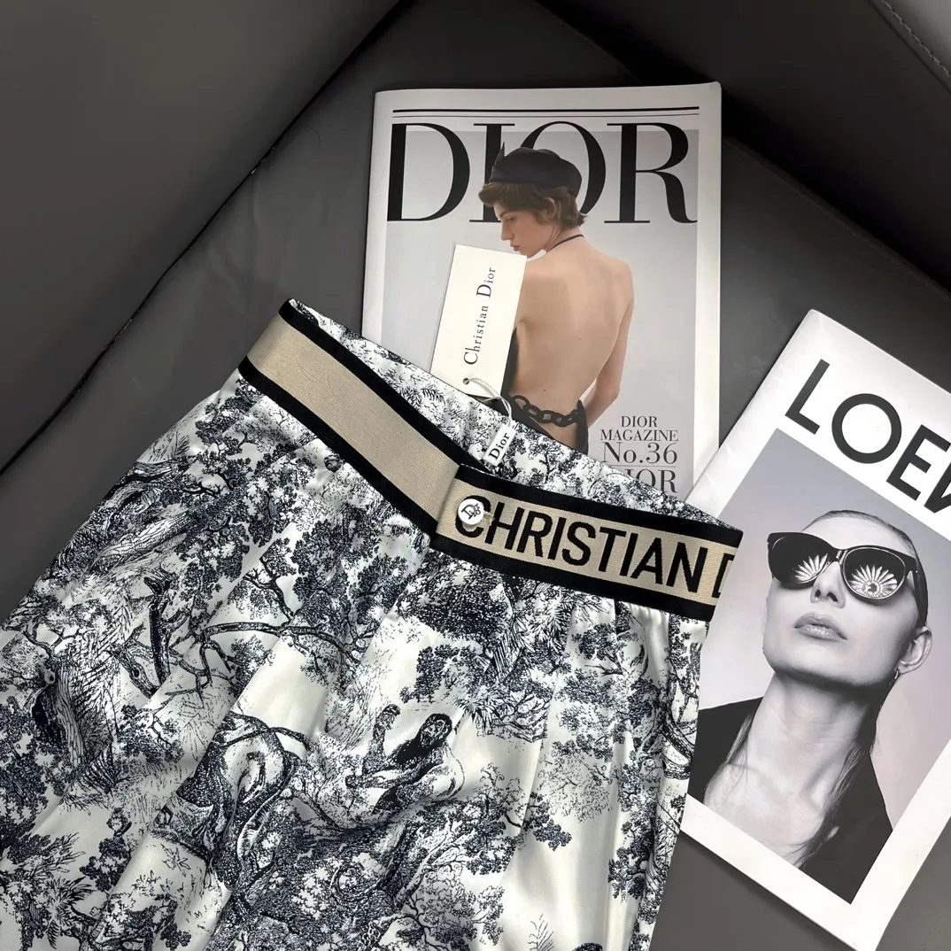 Christian Dior 白黒動物柄リラックスパンツ - 画像 (3)
