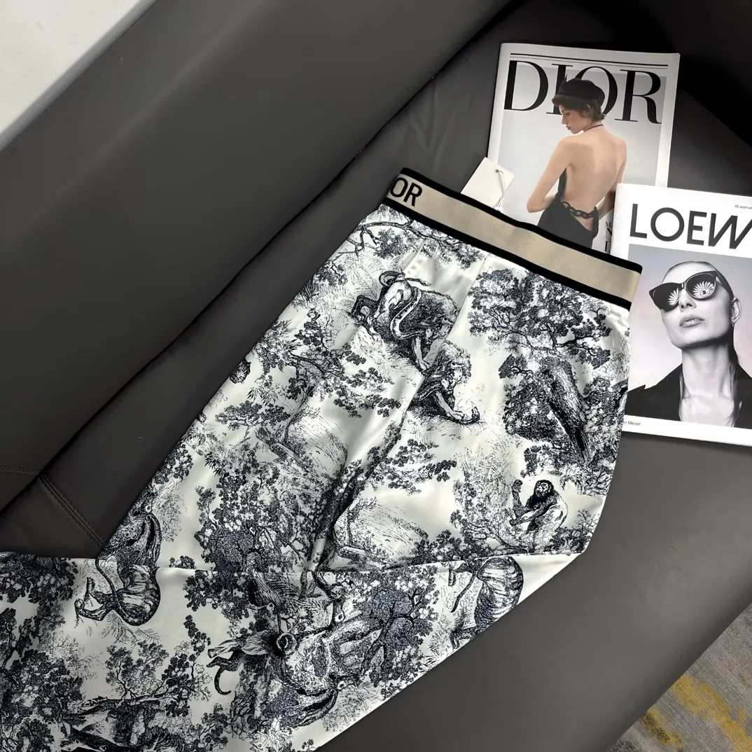 Christian Dior 白黒動物柄リラックスパンツ - 画像 (9)